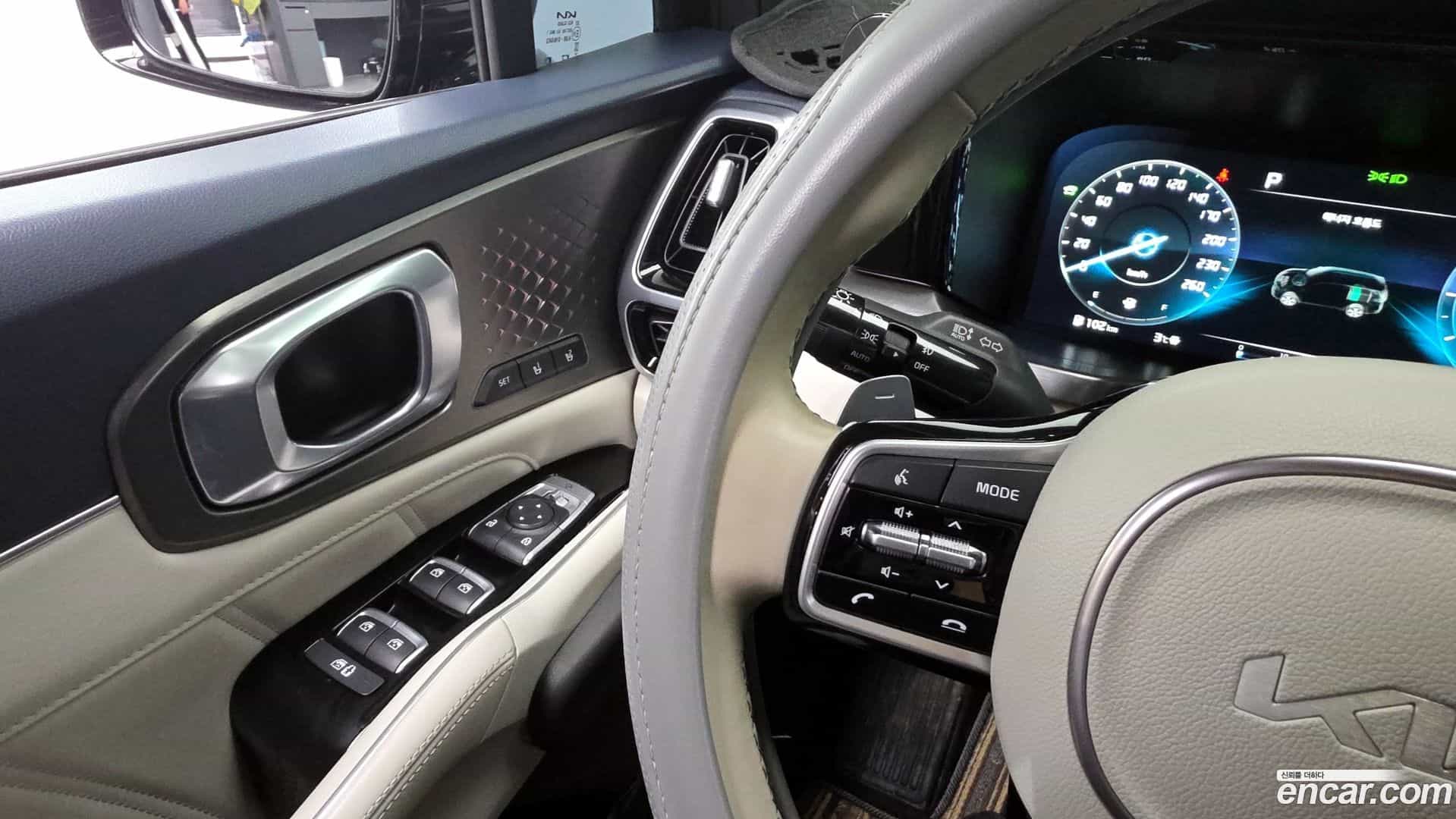 Sorento Kia 2021.8-OPTION-021