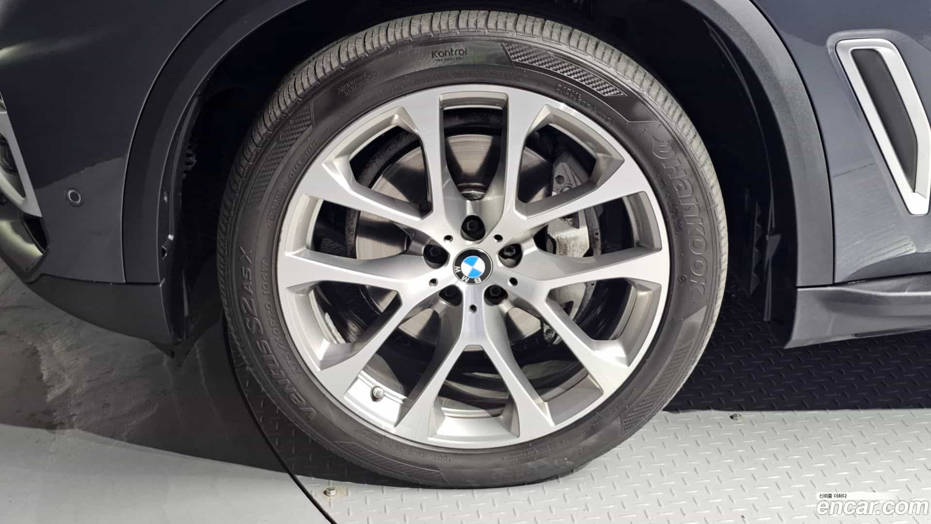 X5 BMW 2021.1-OUTER-005