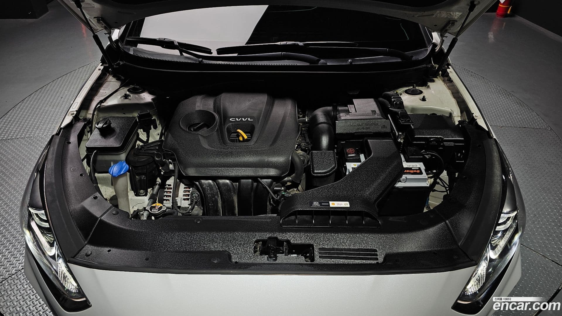 Main__Slider__Photo:Sonata Hyundai 2017.4-5