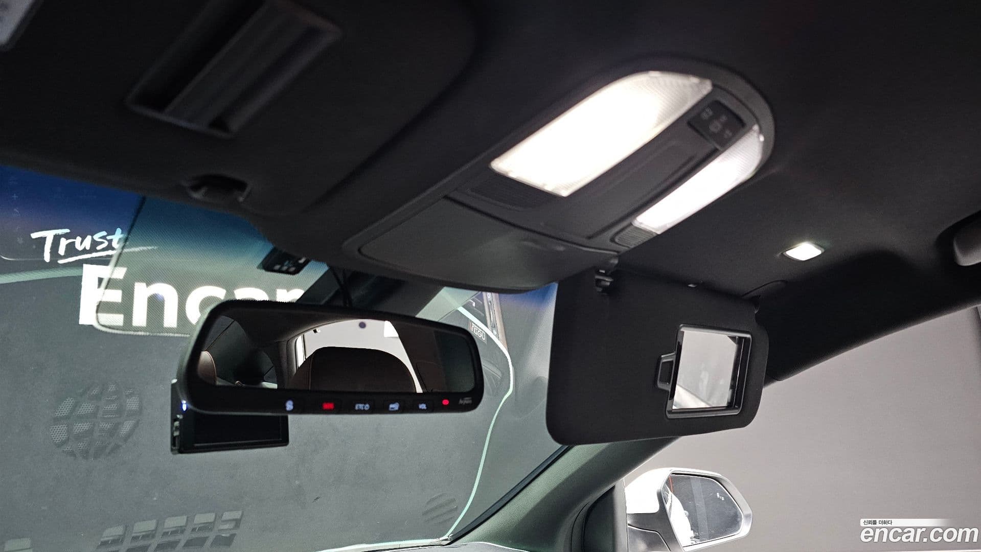 Main__Slider__Photo:Sonata Hyundai 2017.4-15