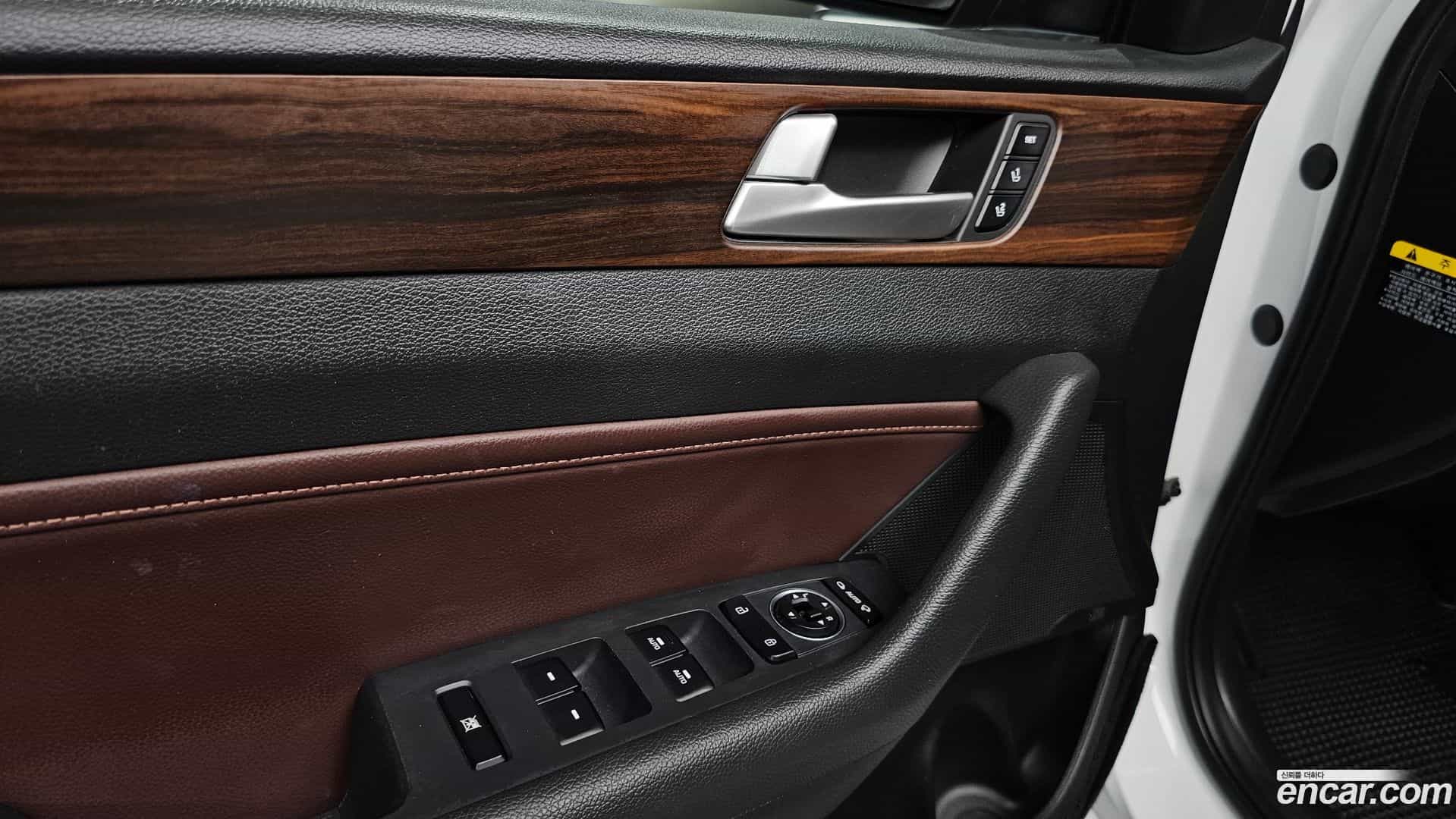 Sonata Hyundai 2017.4-OPTION-021