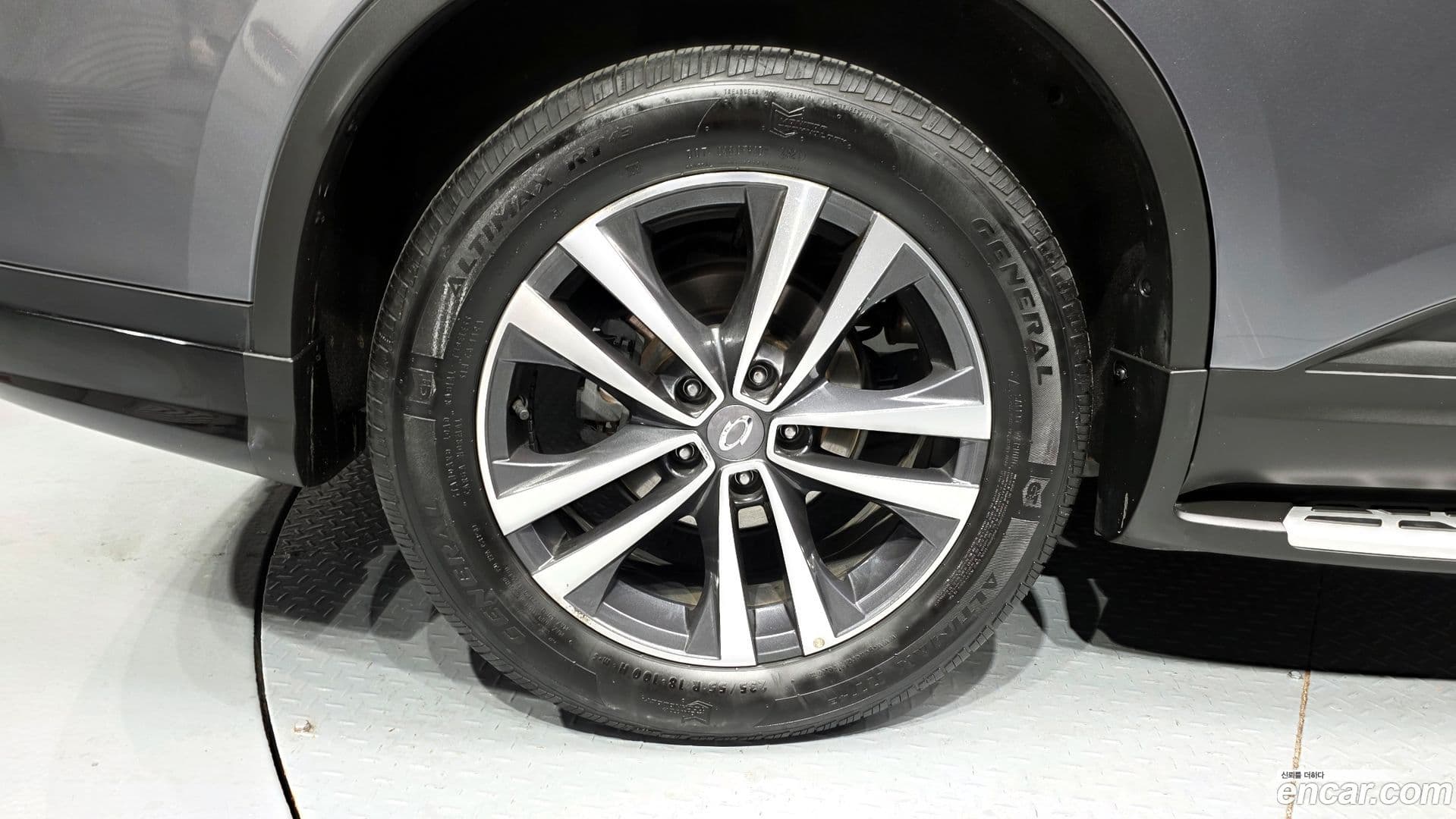 Main__Slider__Photo:QM6 Renault Korea 2021.3-4