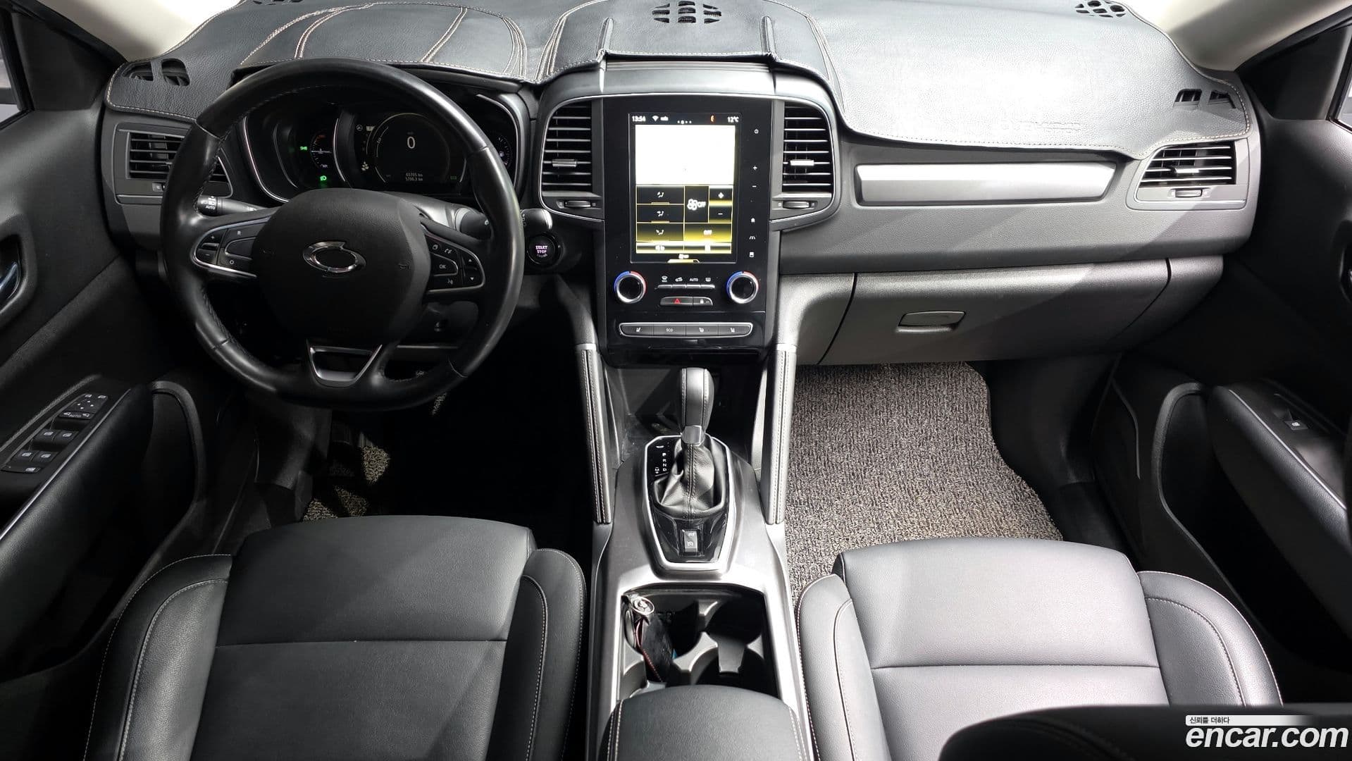 Main__Slider__Photo:QM6 Renault Korea 2021.3-6