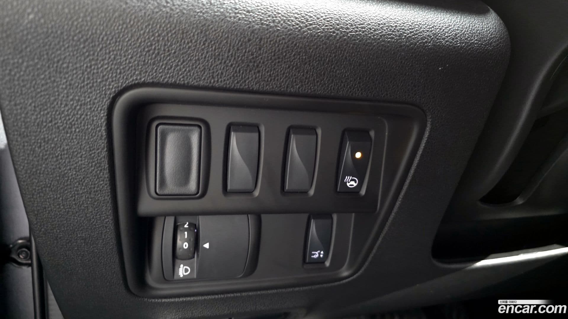 Main__Slider__Photo:QM6 Renault Korea 2021.3-16