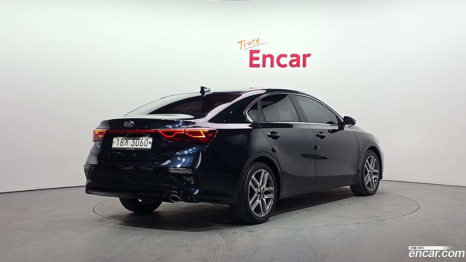 Main__Slider__Photo:K3 Kia 2018.10-1