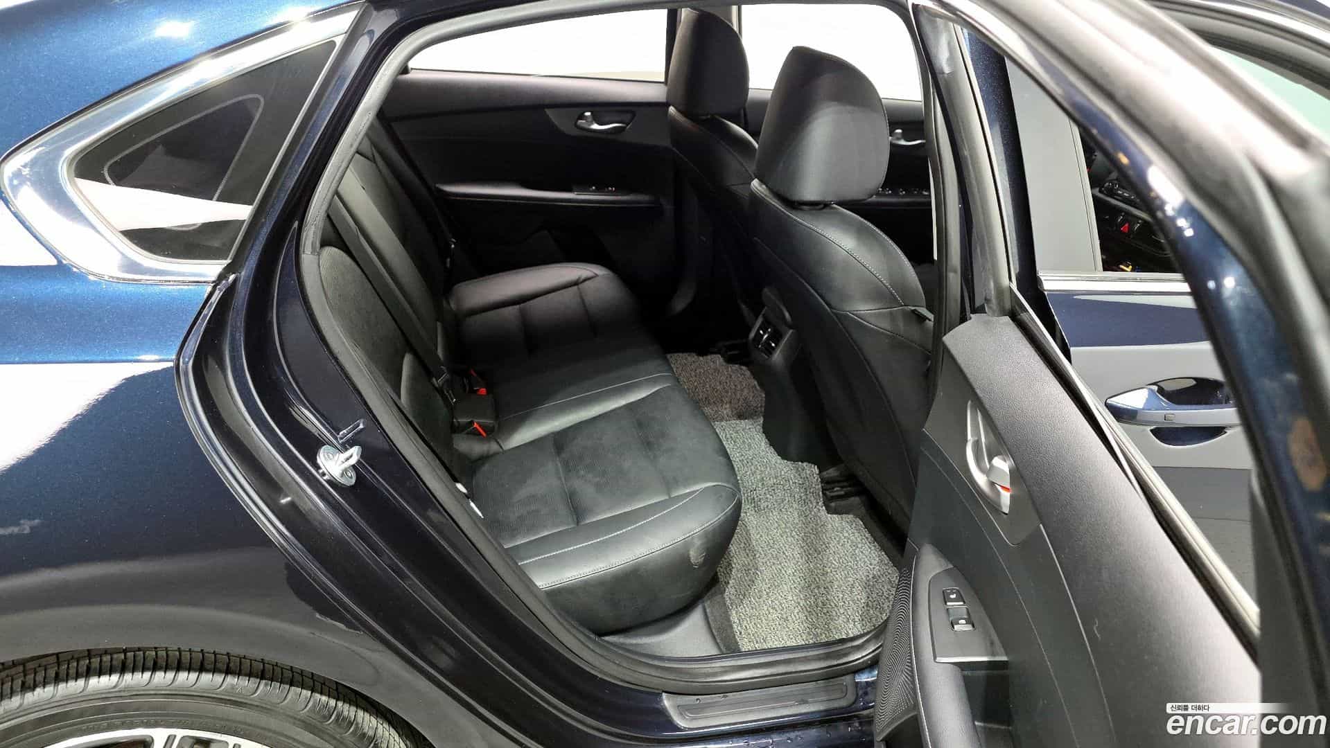 K3 Kia 2018.10-OPTION-016