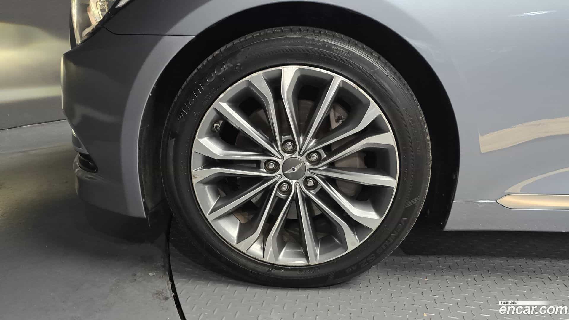 Genesis Hyundai 2015.3-OUTER-005