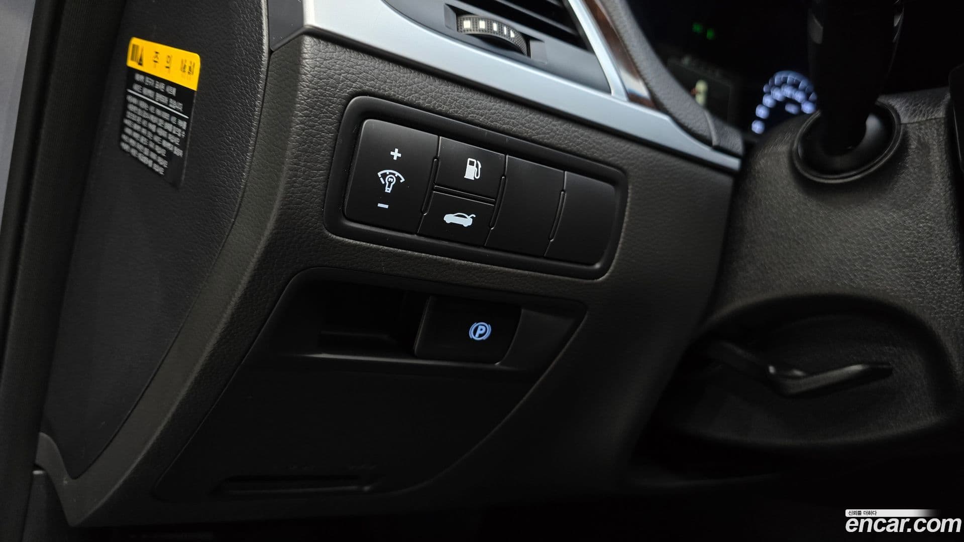 Main__Slider__Photo:Genesis Hyundai 2015.3-13