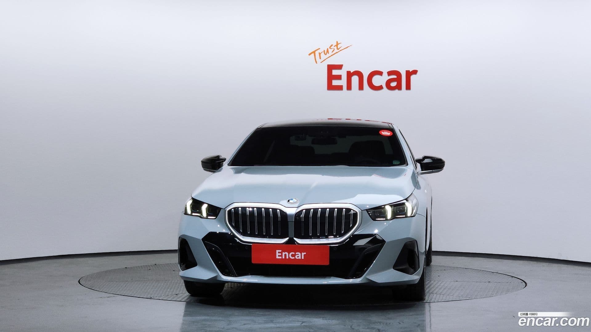 Main__Slider__Photo:5-Series BMW 2024.3-2