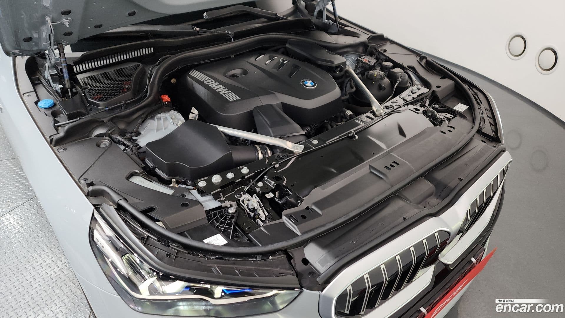 Main__Slider__Photo:5-Series BMW 2024.3-5