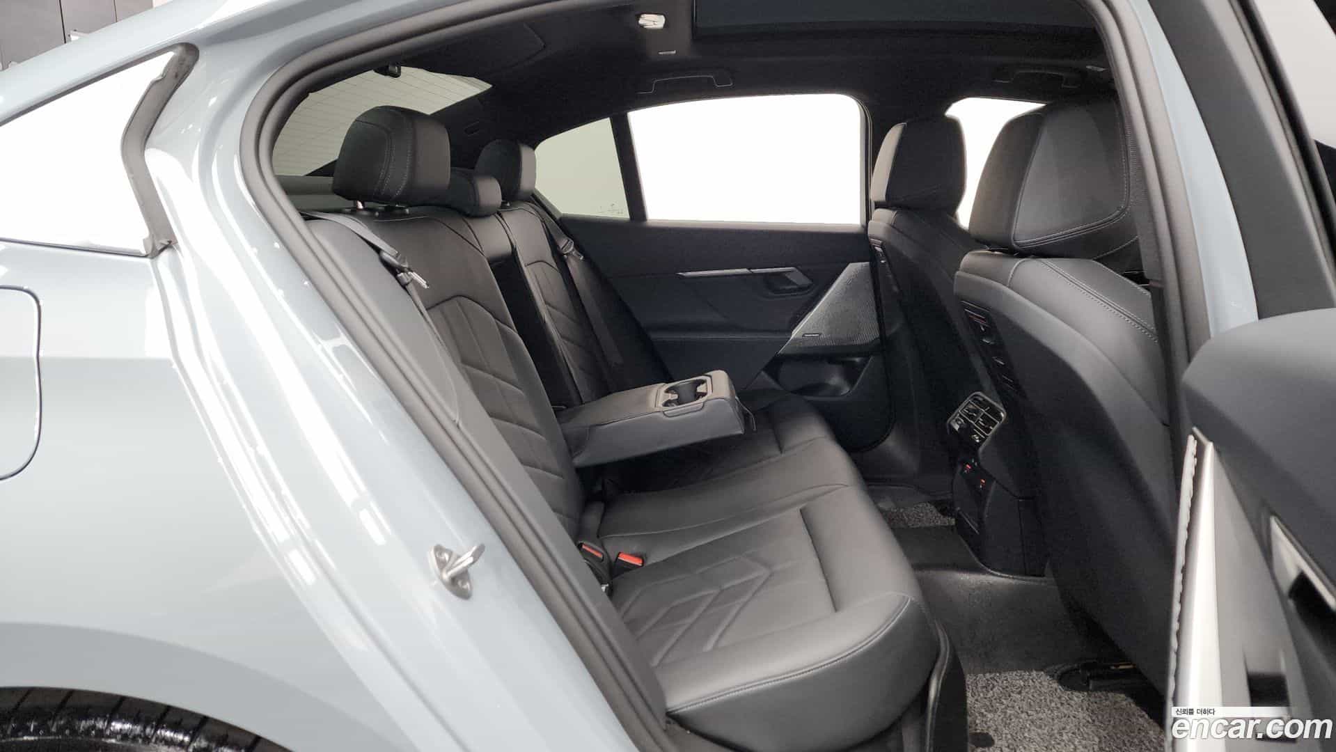 5-Series BMW 2024.3-OPTION-016