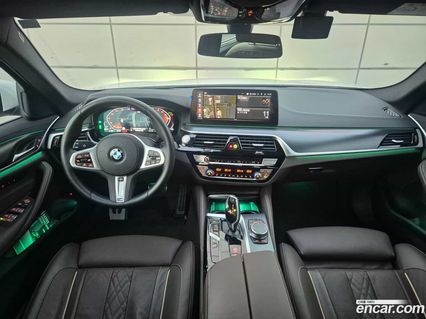 5-Series BMW 2023.1-INNER-007