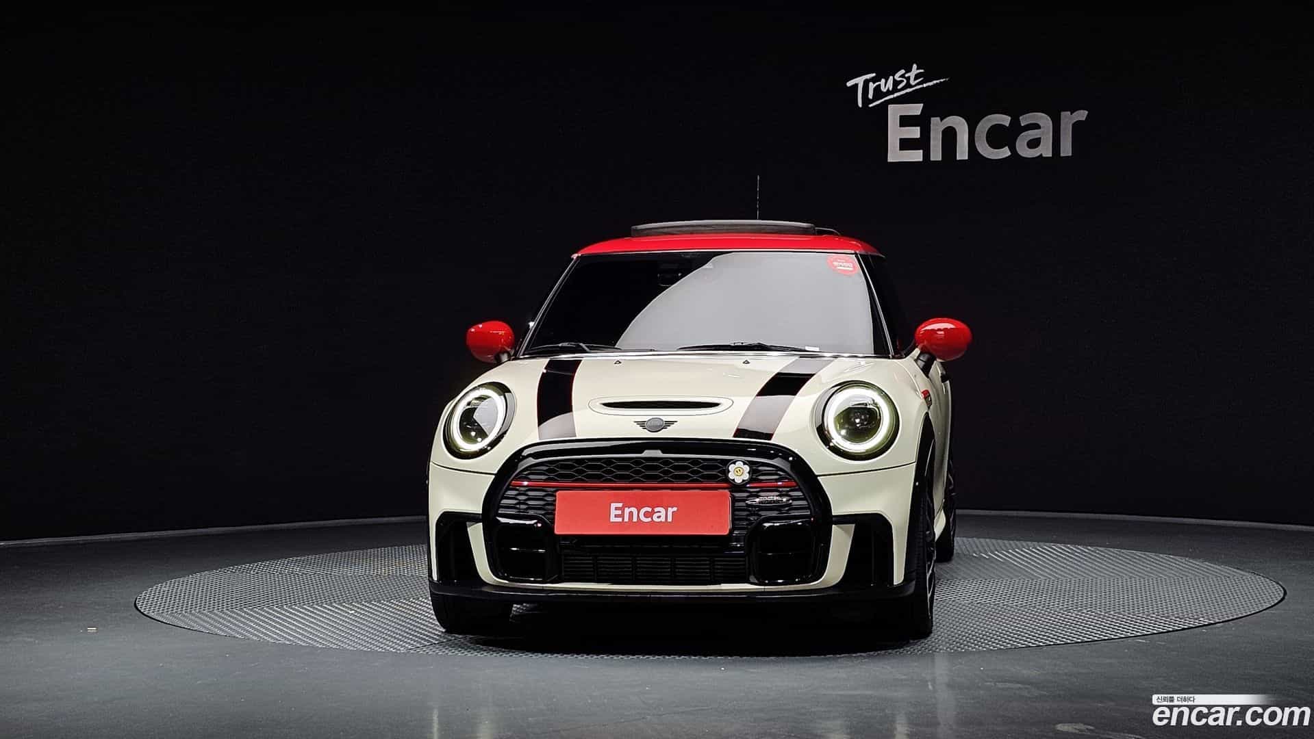 Cooper Mini 2022.4-OUTER-003