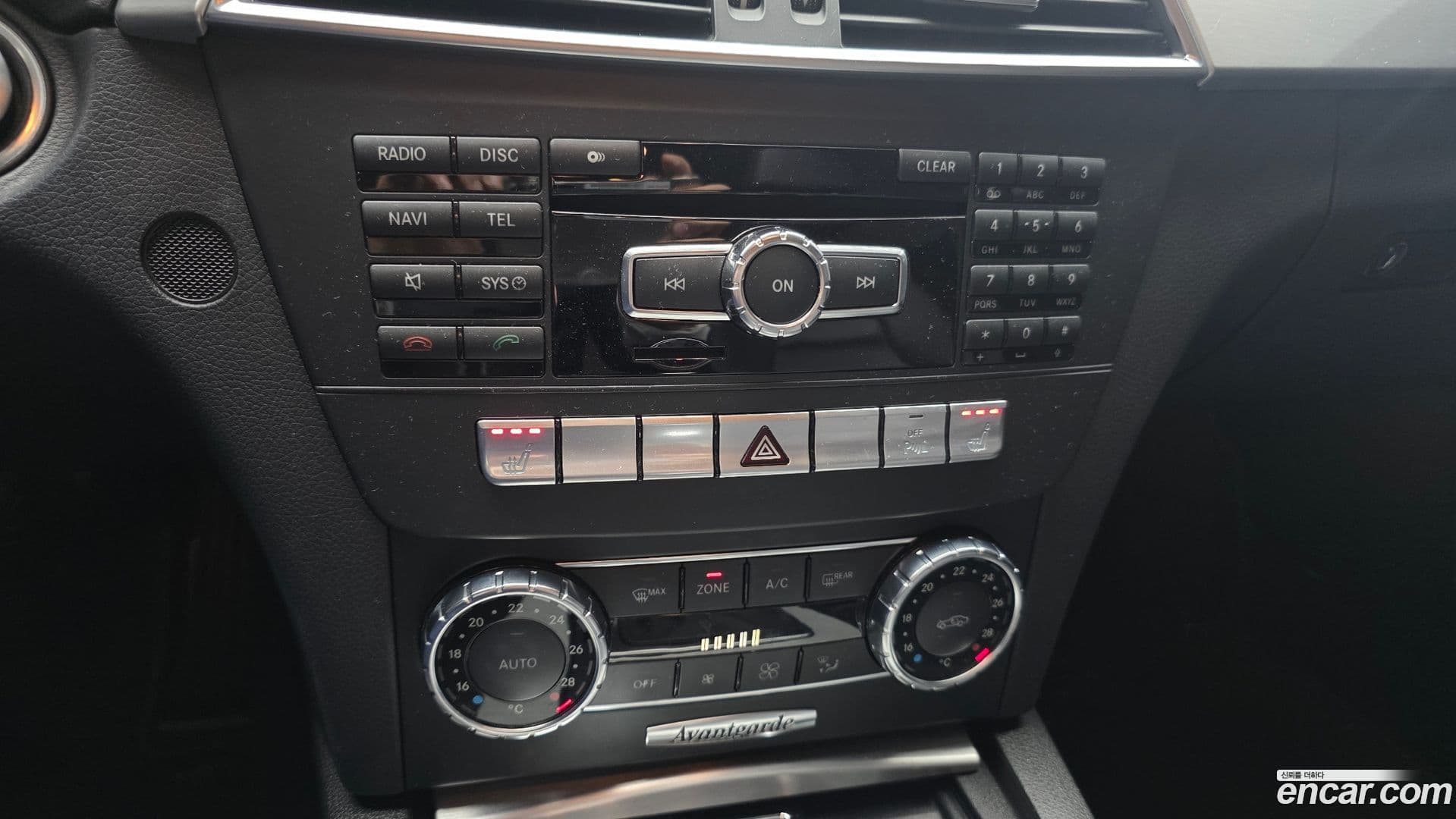 Main__Slider__Photo:C-Class Mercedes-Benz 2011.6-16