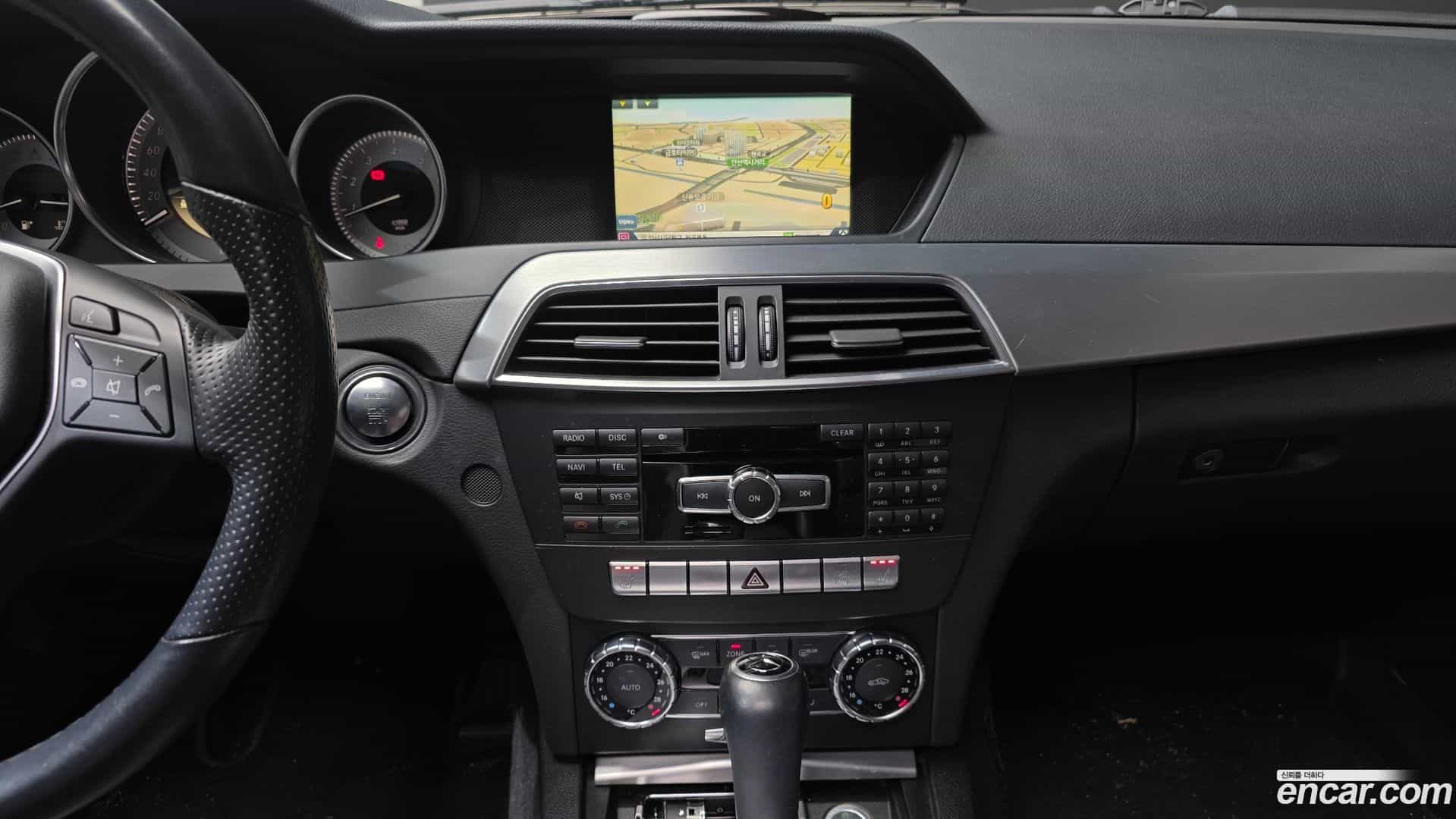 C-Class Mercedes-Benz 2011.6-OPTION-022