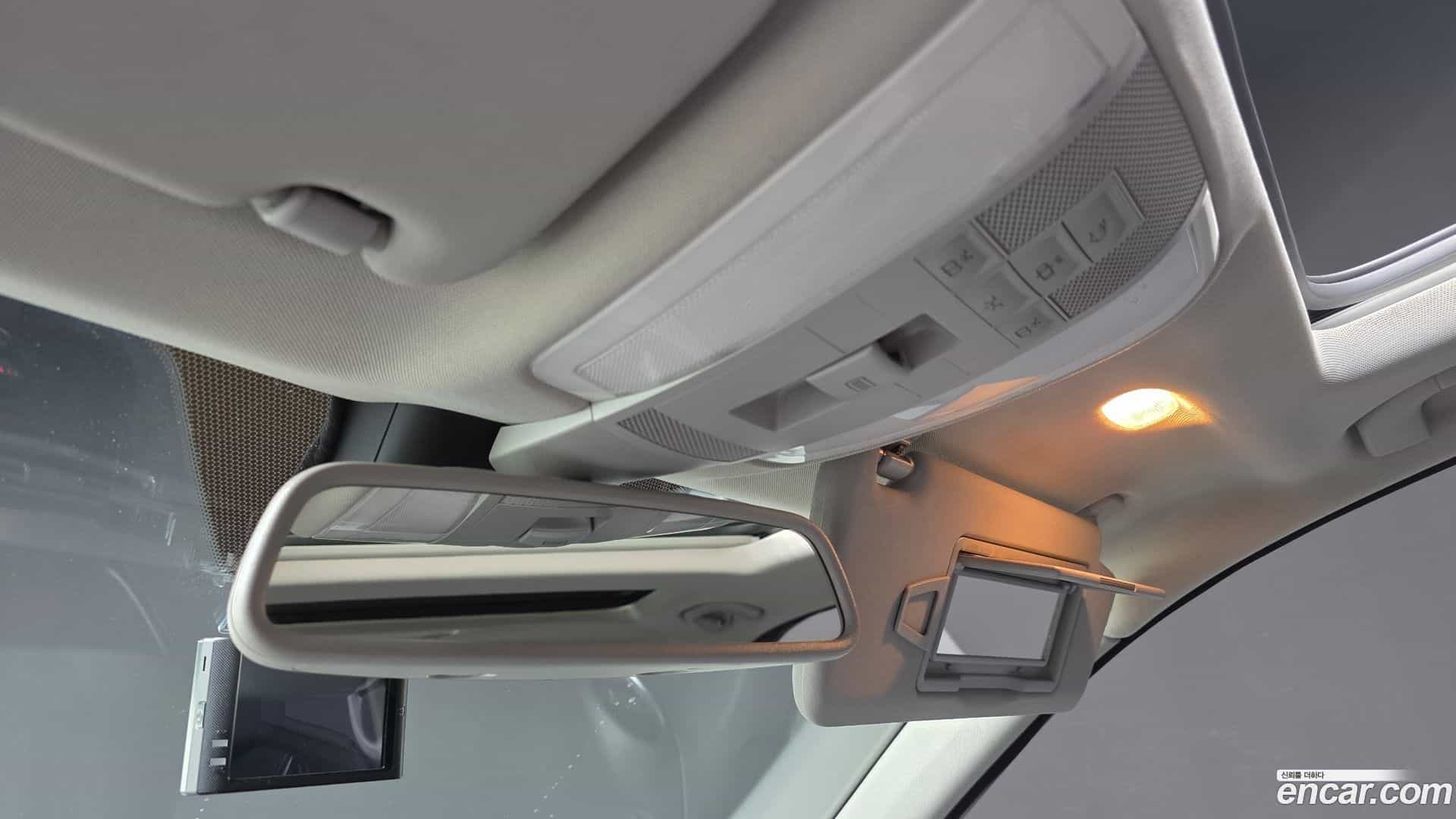 C-Class Mercedes-Benz 2011.6-OPTION-023