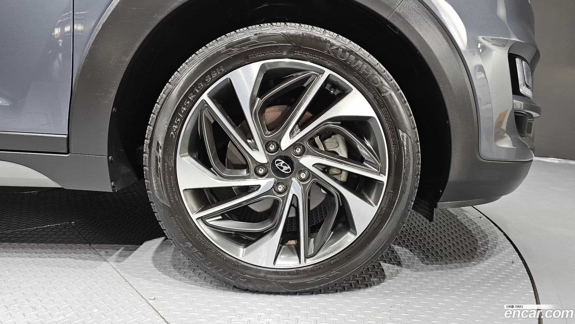 Tucson Hyundai 2019.11-OUTER-005