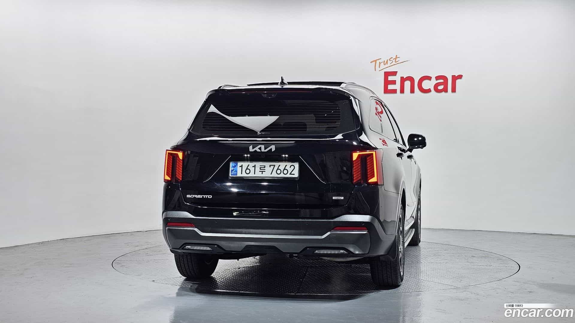 Sorento Kia 2023.9-OUTER-004