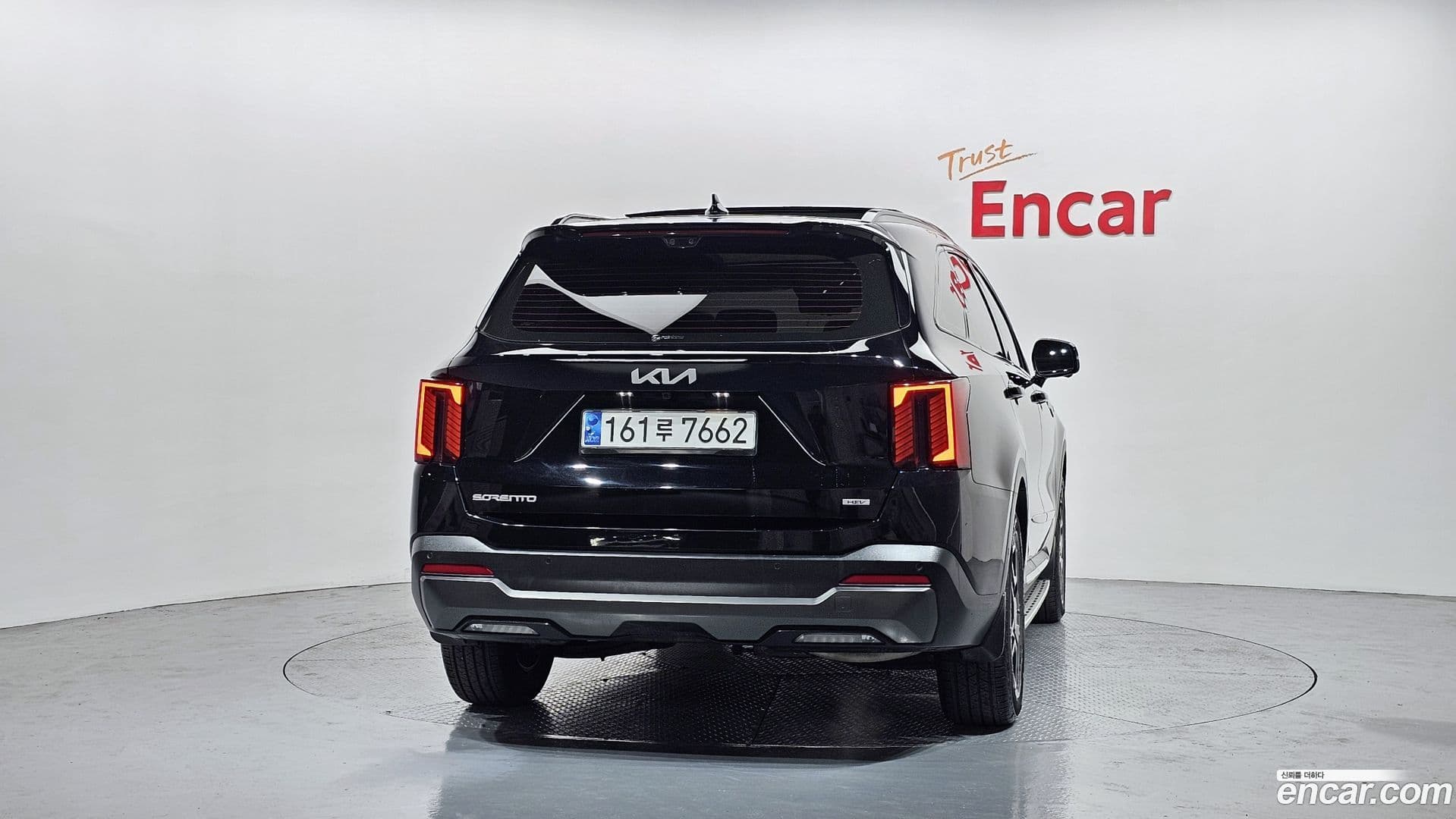 Main__Slider__Photo:Sorento Kia 2023.9-3