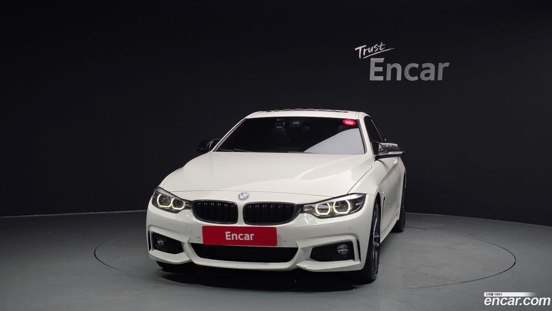 Main__Slider__Photo:4-Series BMW 2018.4-2