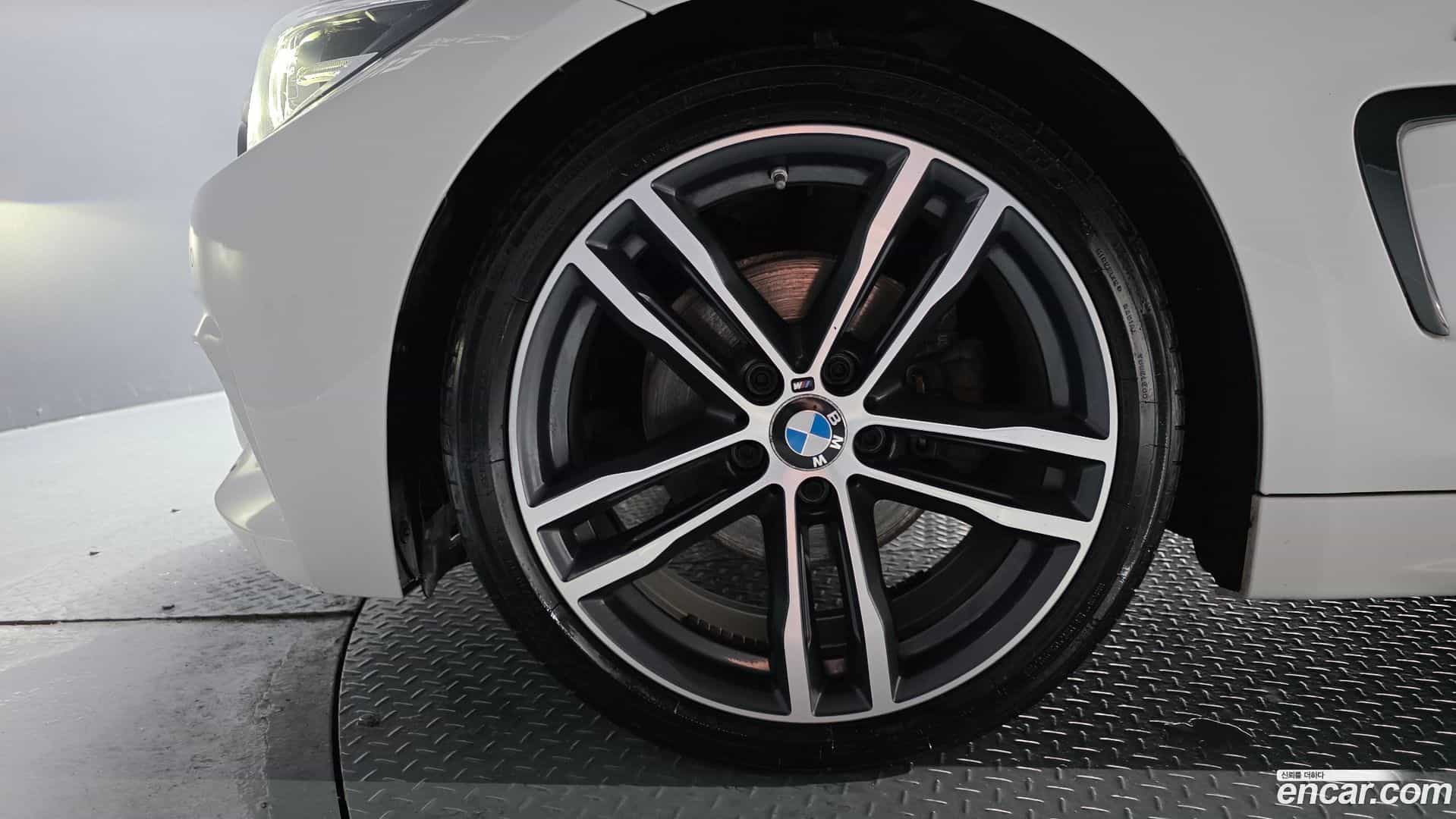 4-Series BMW 2018.4-OUTER-005