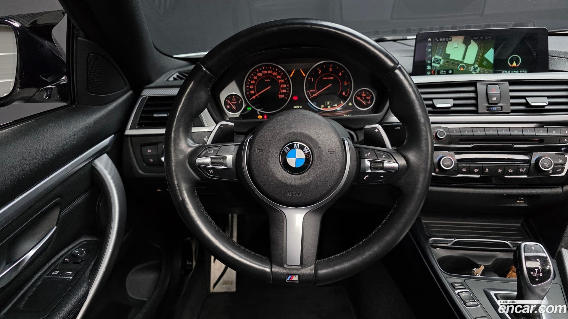 Main__Slider__Photo:4-Series BMW 2018.4-12