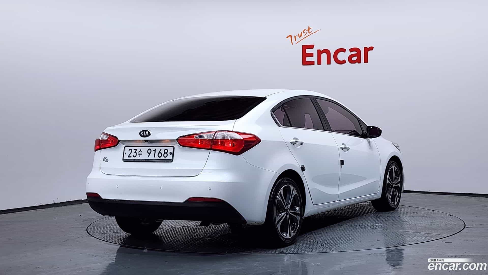 K3 Kia 2013.11-OUTER-002