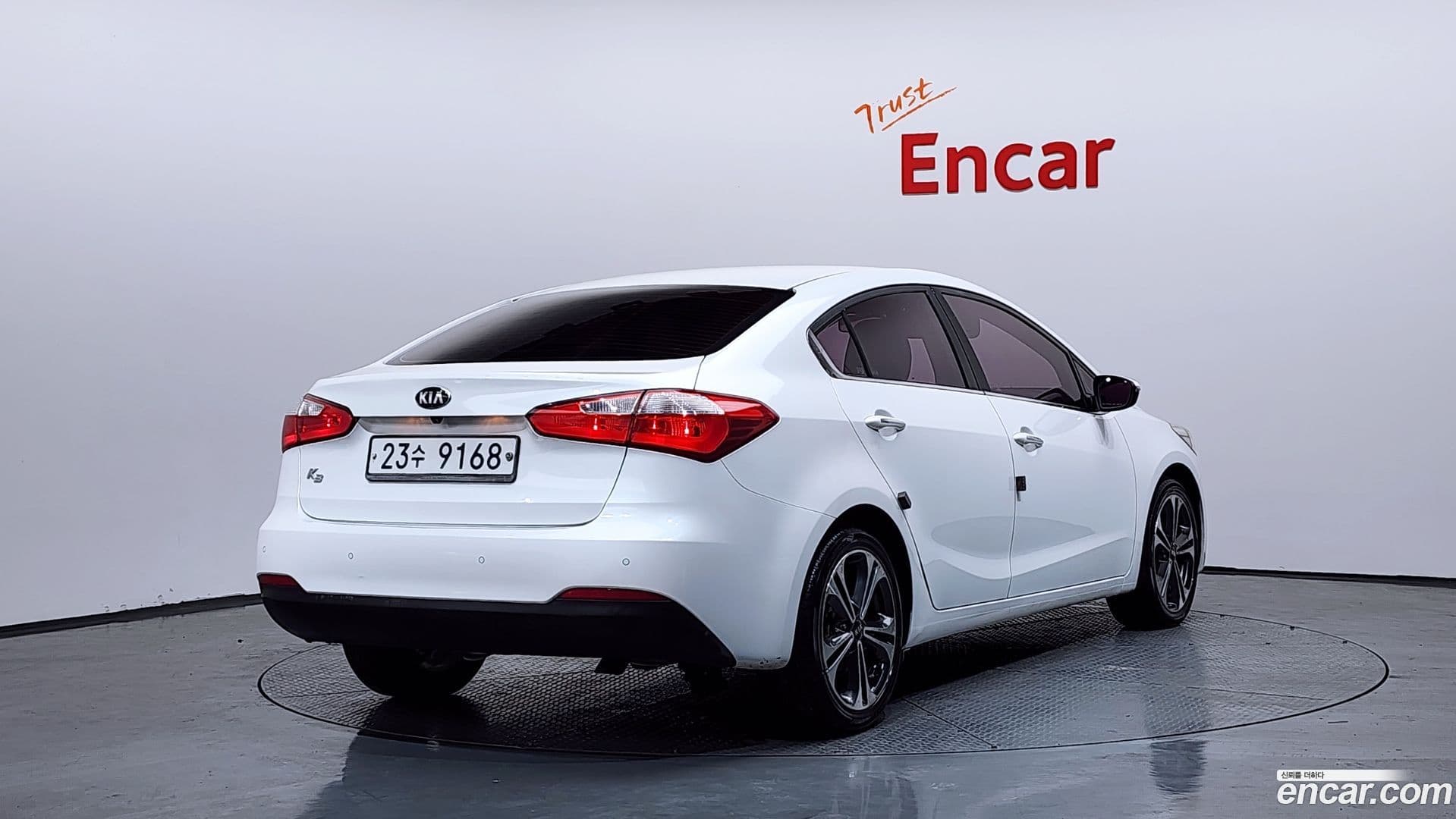 Main__Slider__Photo:K3 Kia 2013.11-1