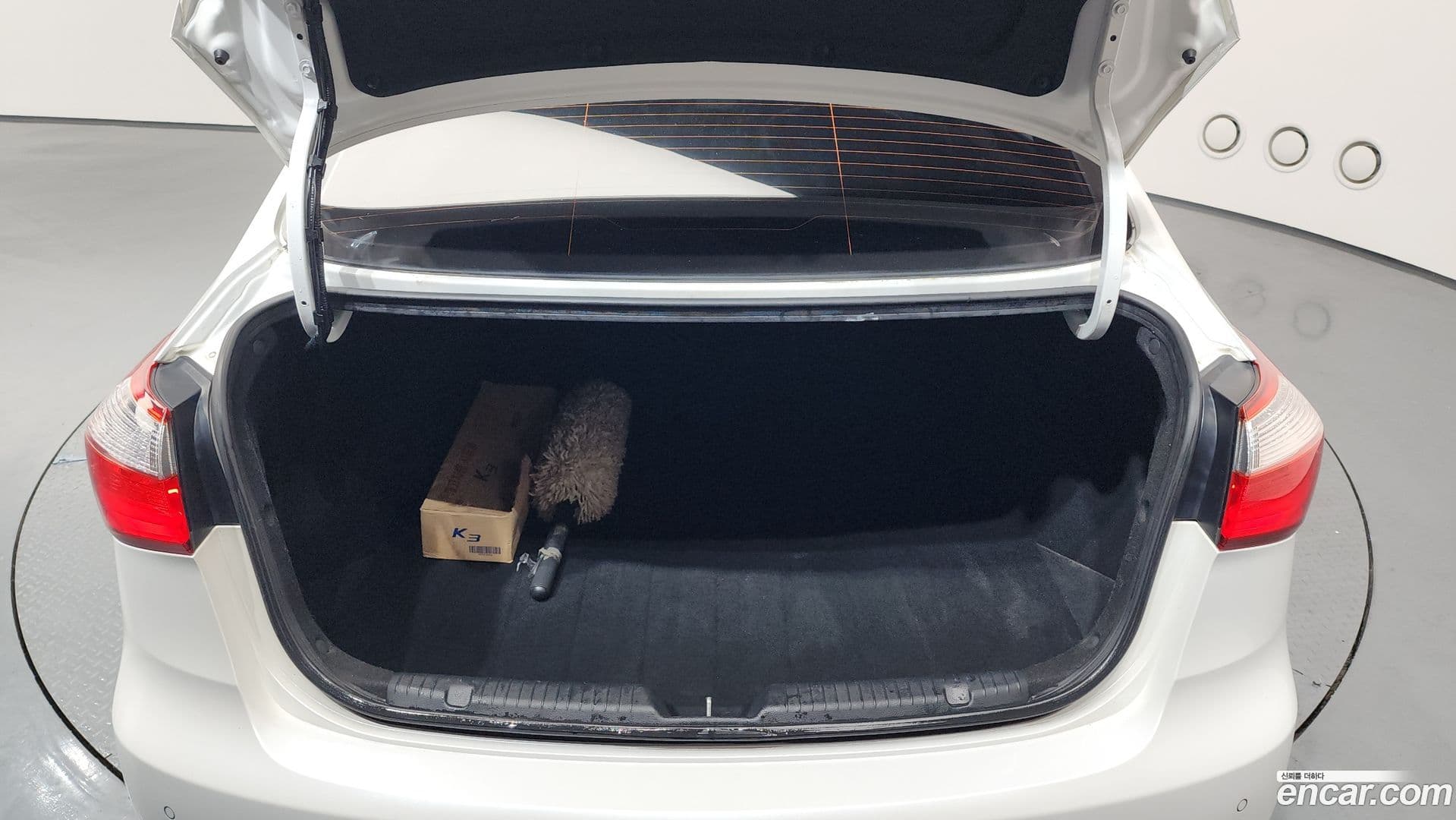 Main__Slider__Photo:K3 Kia 2013.11-19