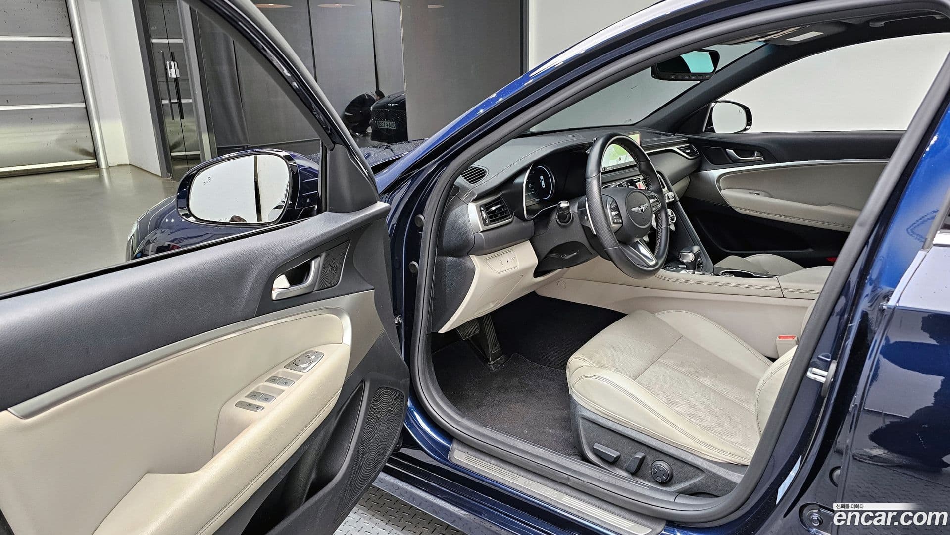 Main__Slider__Photo:G70 Genesis 2021.2-9