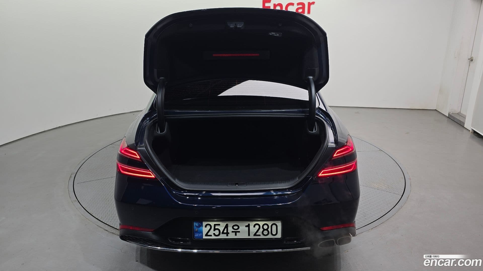 Main__Slider__Photo:G70 Genesis 2021.2-19