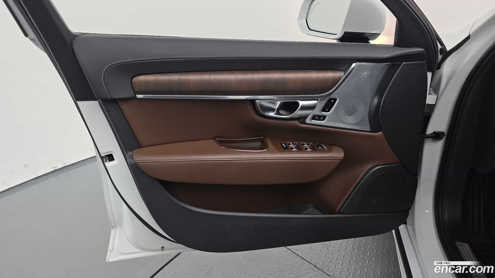 S90 Volvo 2021.6-OPTION-022