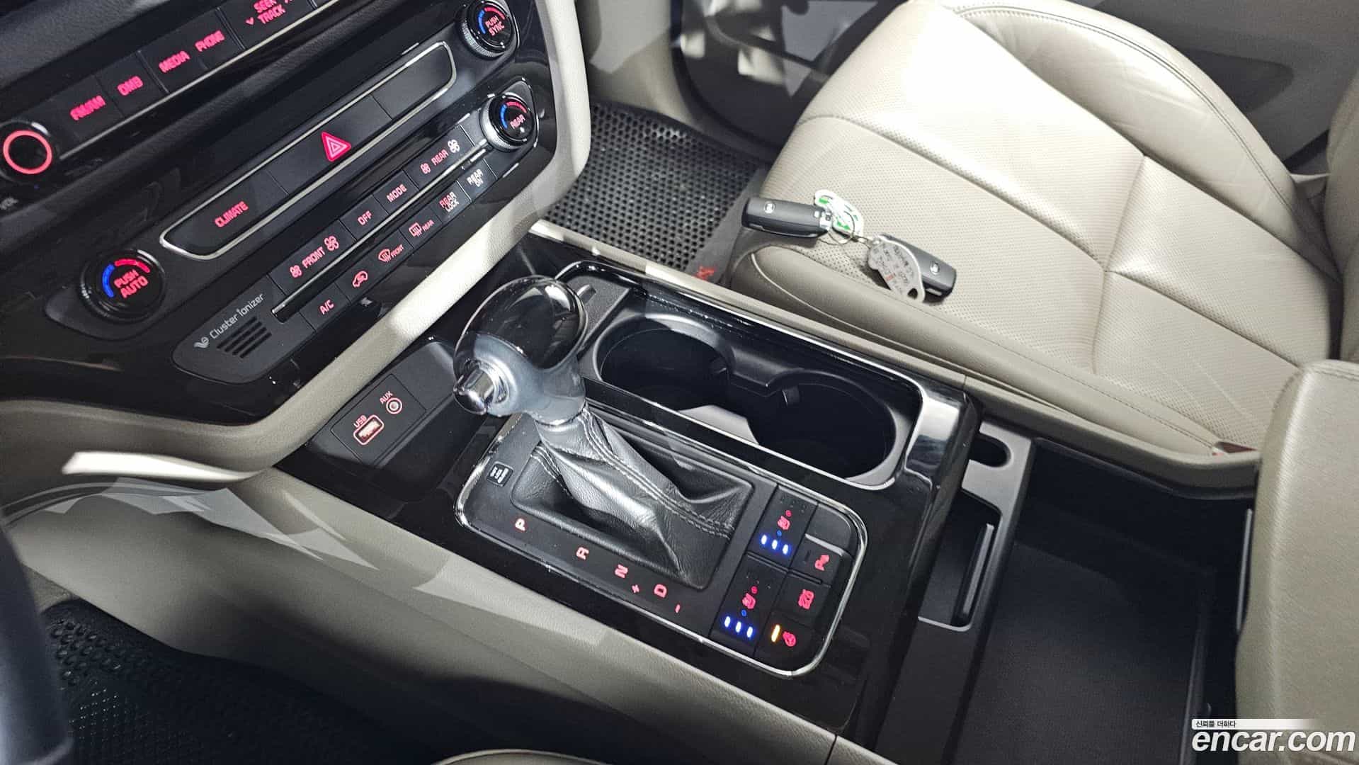 Canival Kia 2015.9-INNER-009