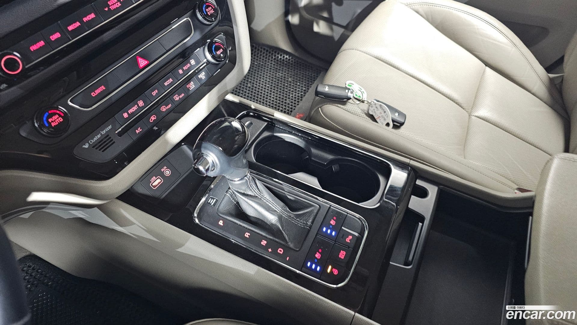 Main__Slider__Photo:Canival Kia 2015.9-8