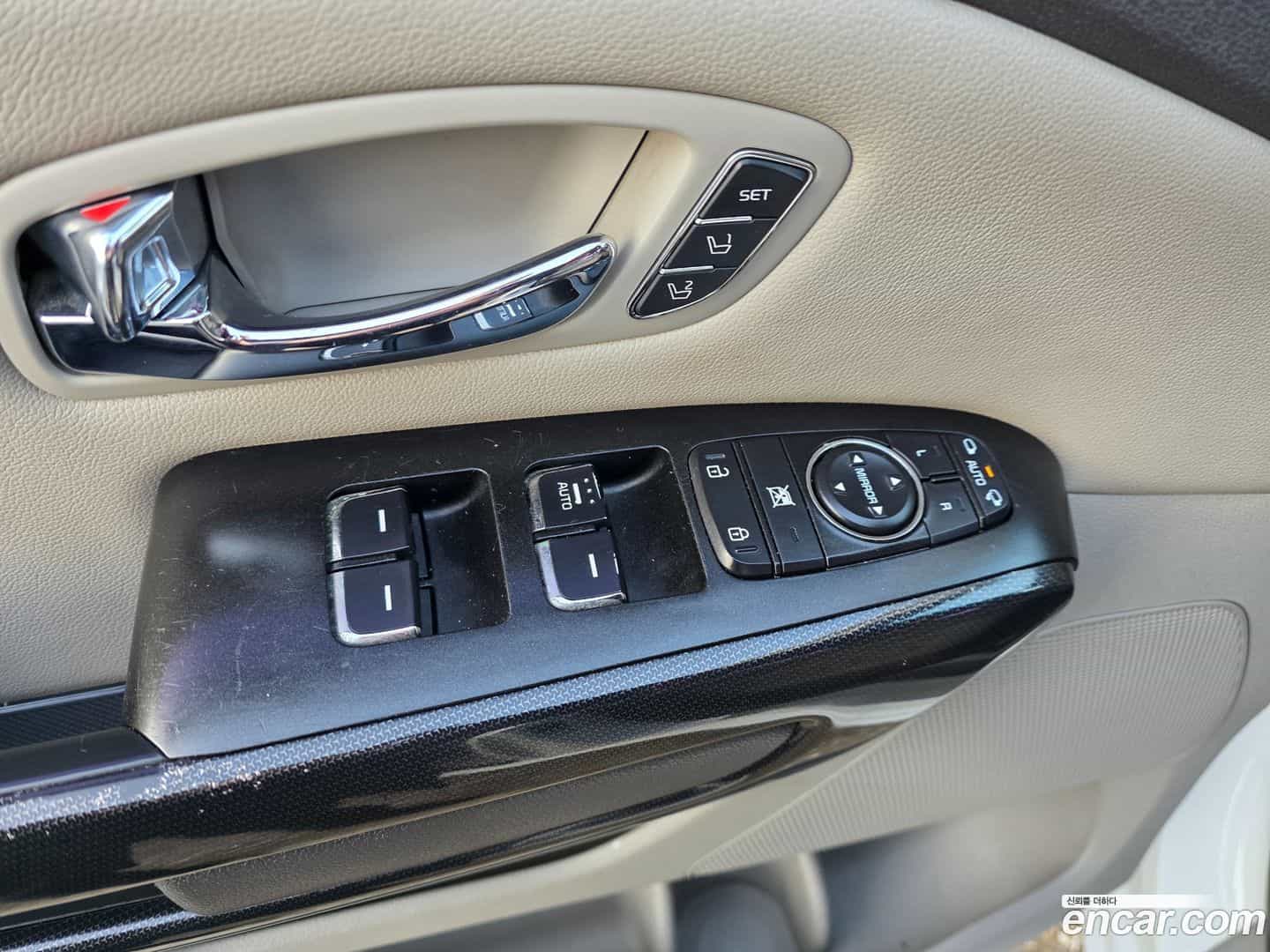 Canival Kia 2015.8-OPTION-016