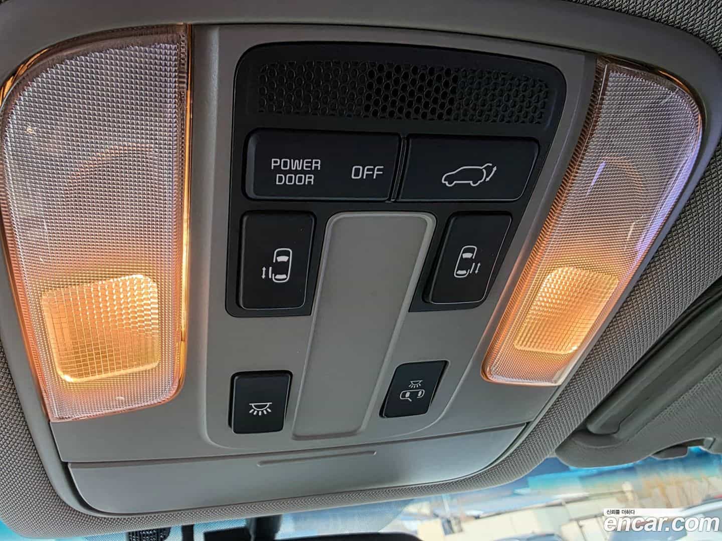 Canival Kia 2015.8-OPTION-022