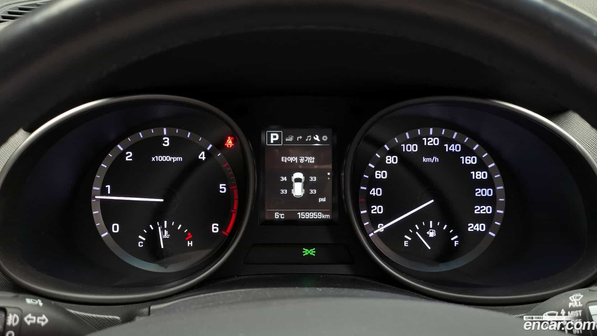 Santafe Hyundai 2015.8-INNER-008