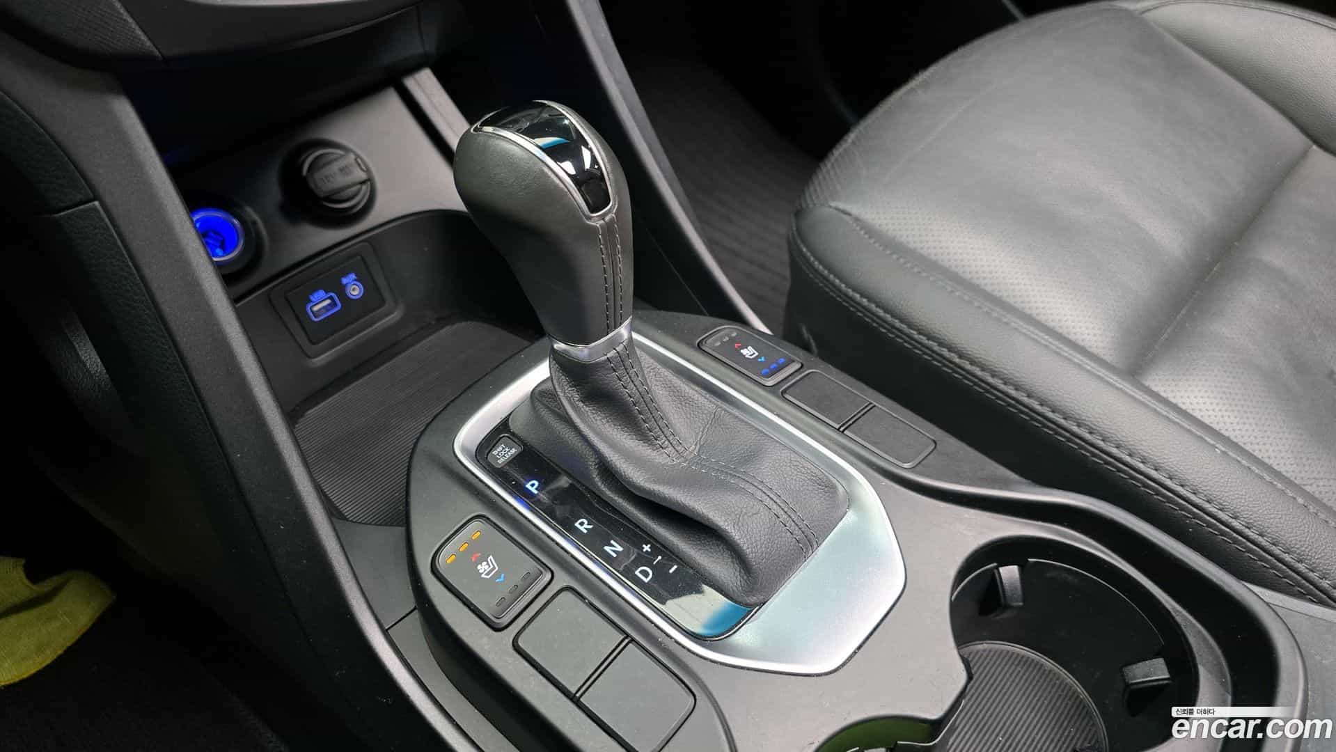 Santafe Hyundai 2015.8-INNER-009