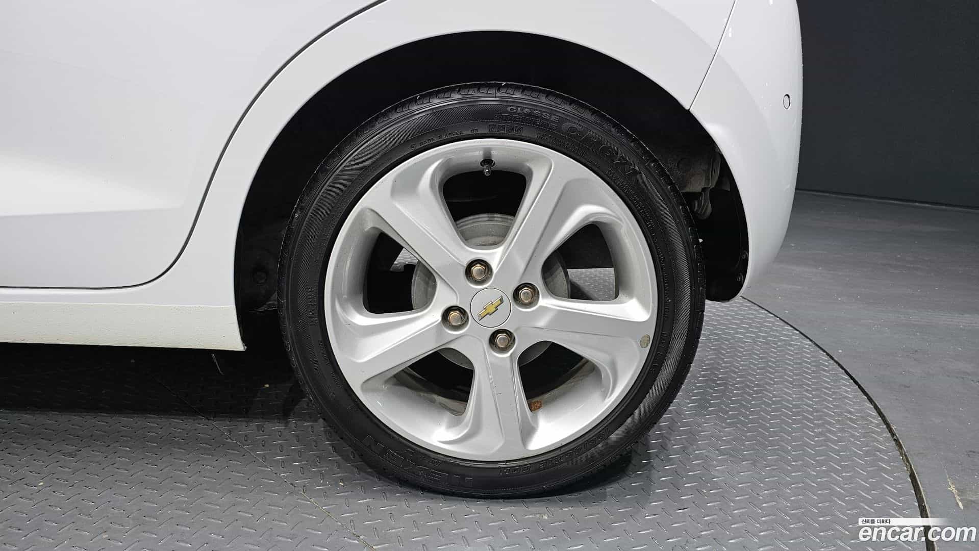 Spark Chevrolet 2017.11-OUTER-005