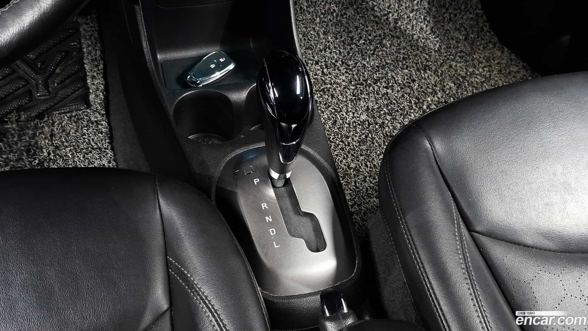 Spark Chevrolet 2017.11-INNER-009