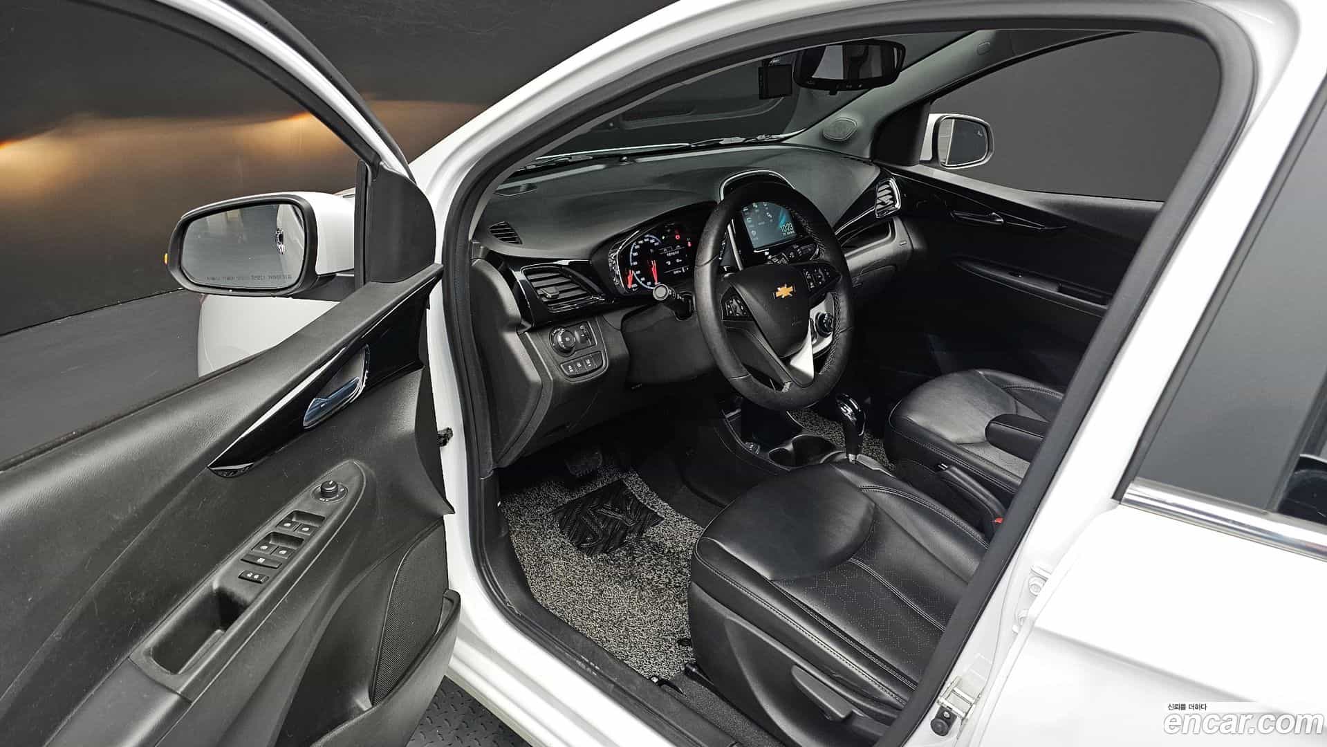 Spark Chevrolet 2017.11-OPTION-015