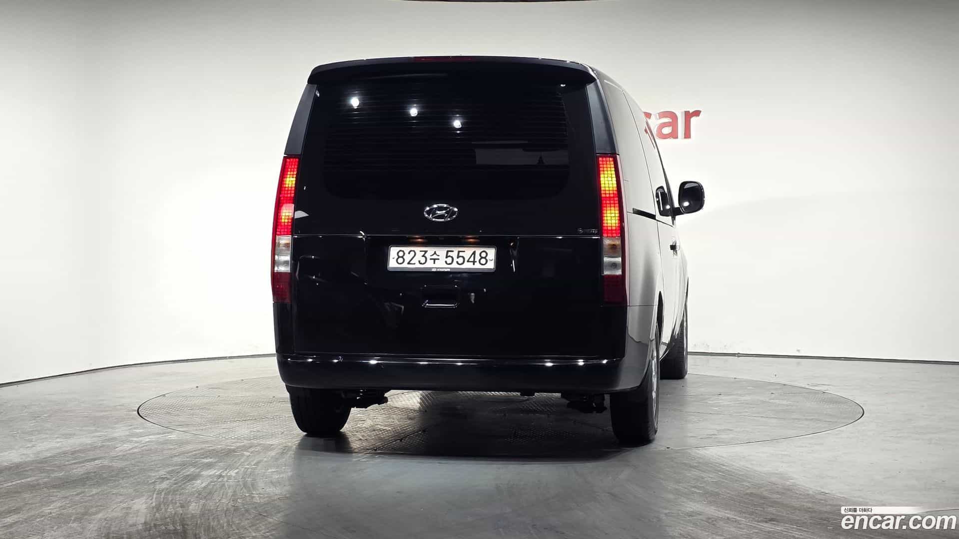 Staria Hyundai 2023.10-OUTER-004