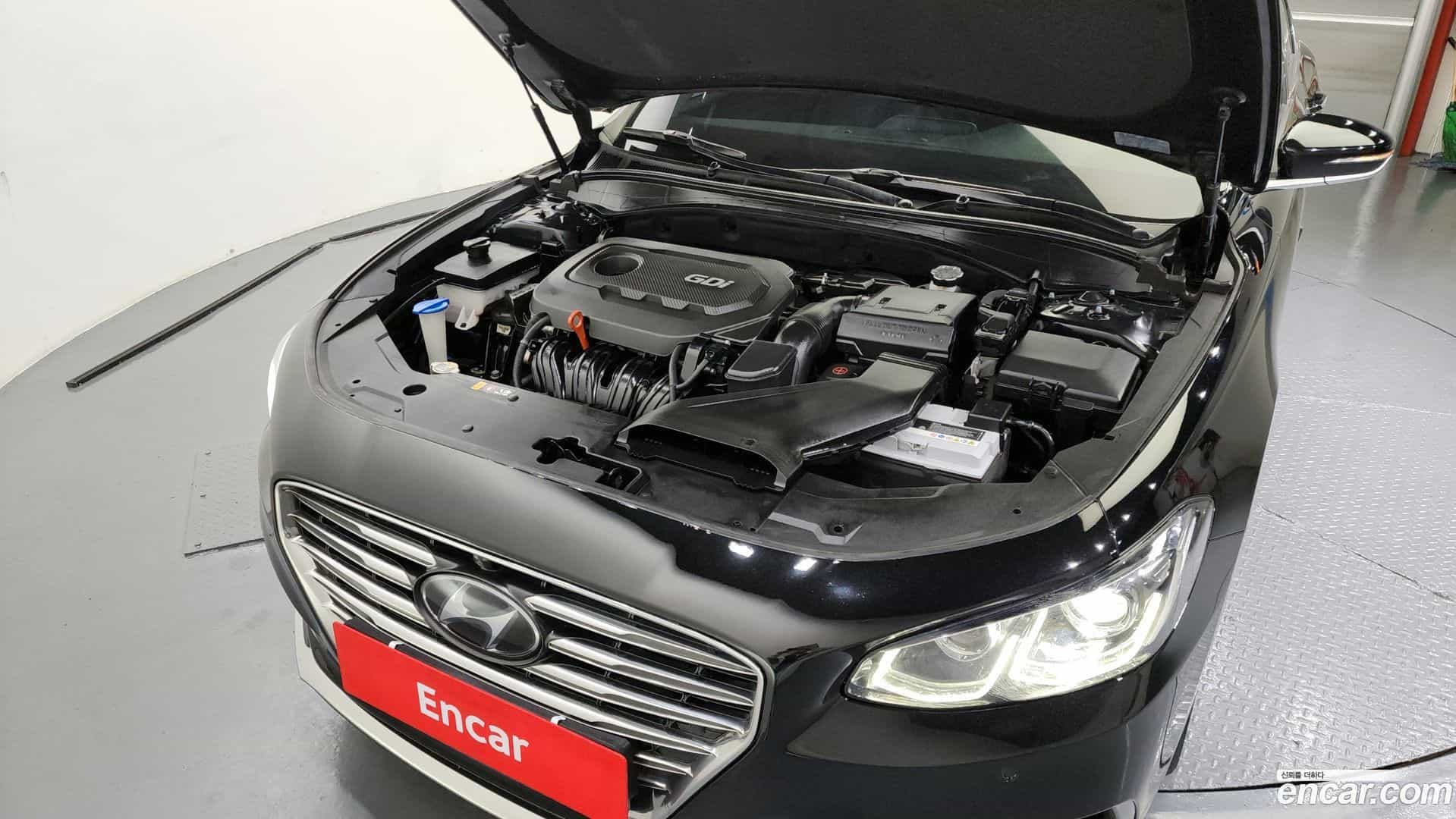 Grandeur Hyundai 2017.6-INNER-006