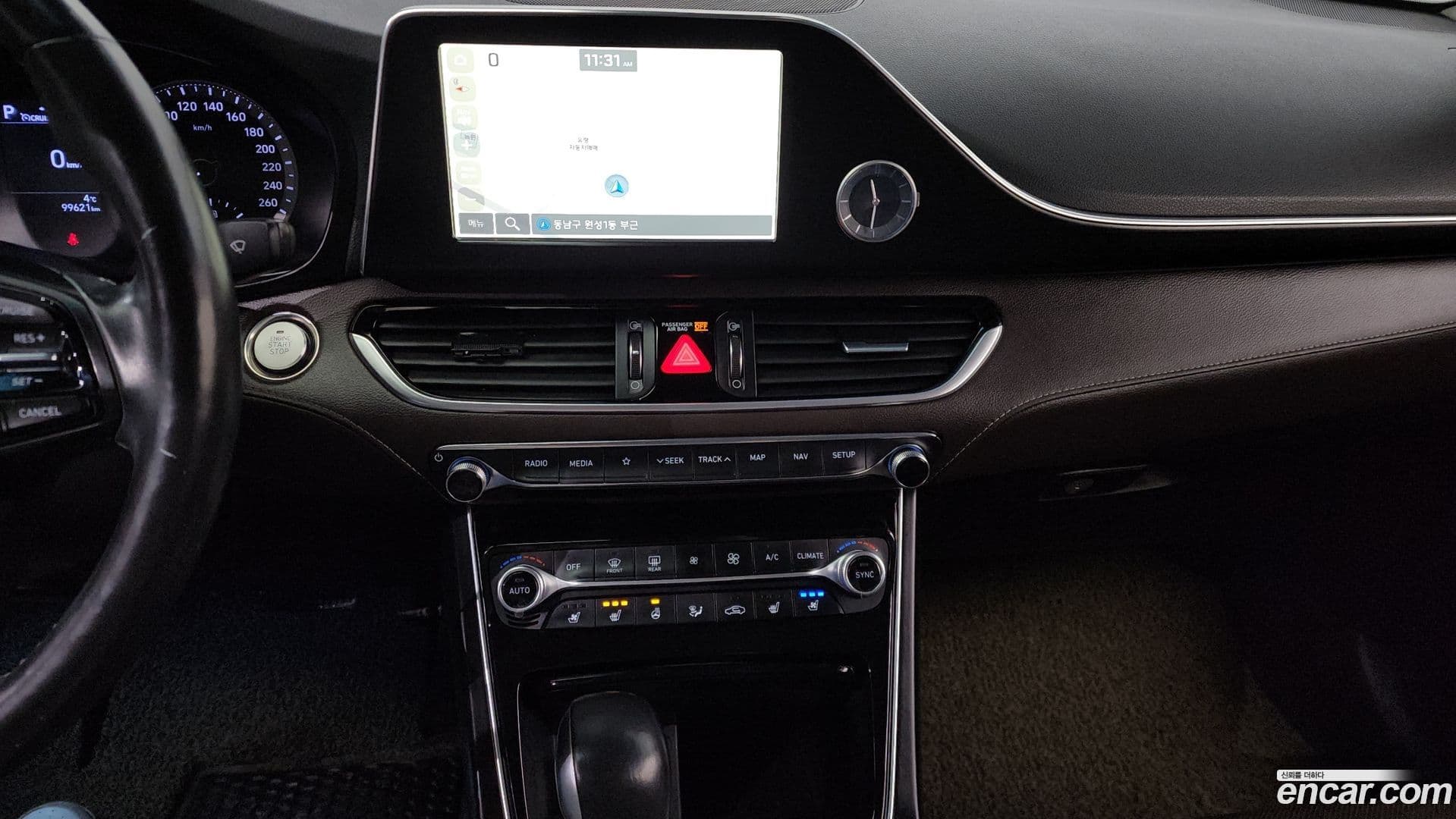 Main__Slider__Photo:Grandeur Hyundai 2017.6-15