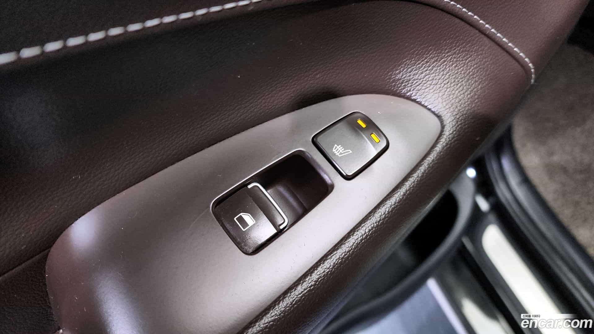 Grandeur Hyundai 2017.6-OPTION-023