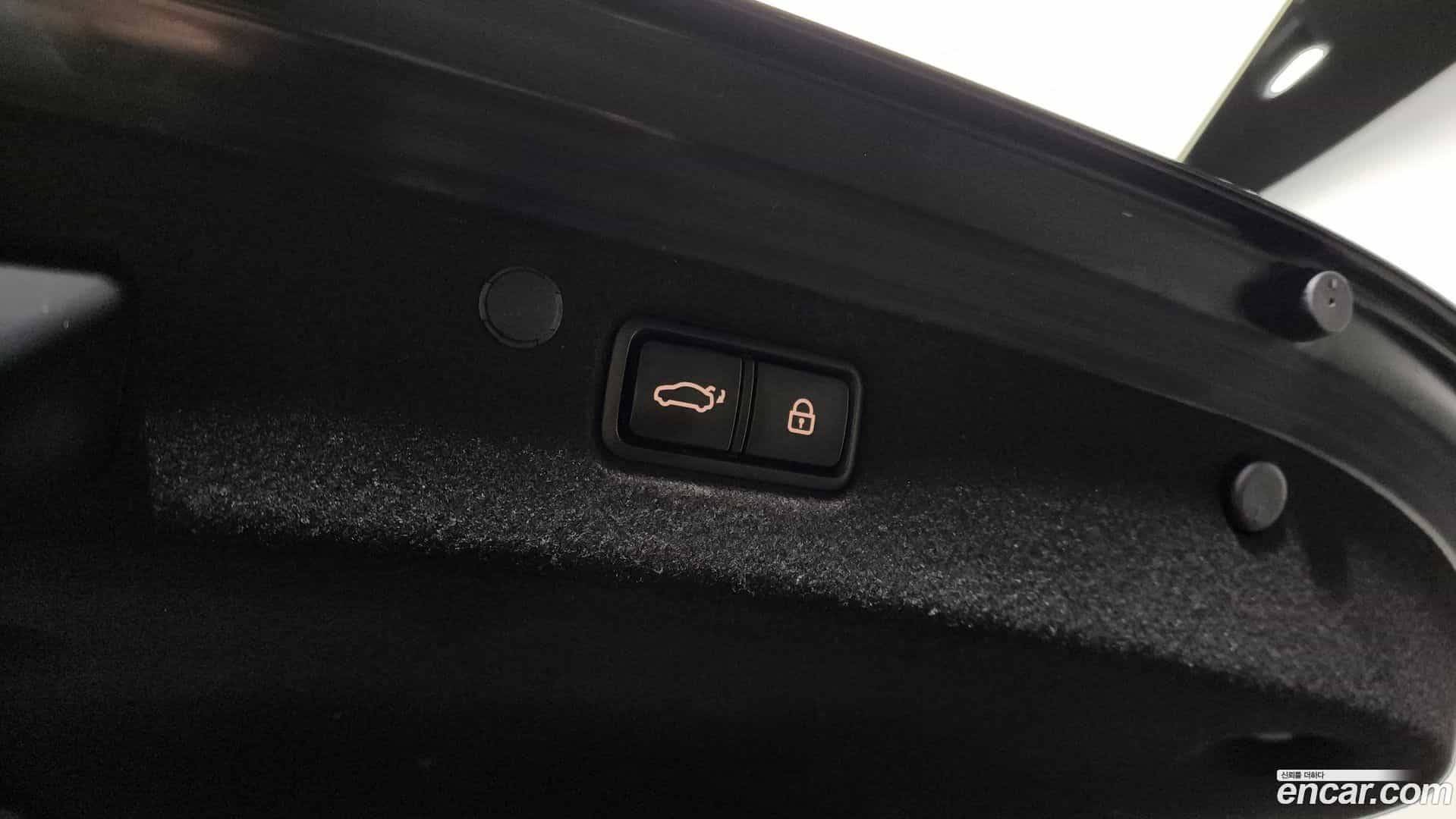 Grandeur Hyundai 2017.6-OPTION-024