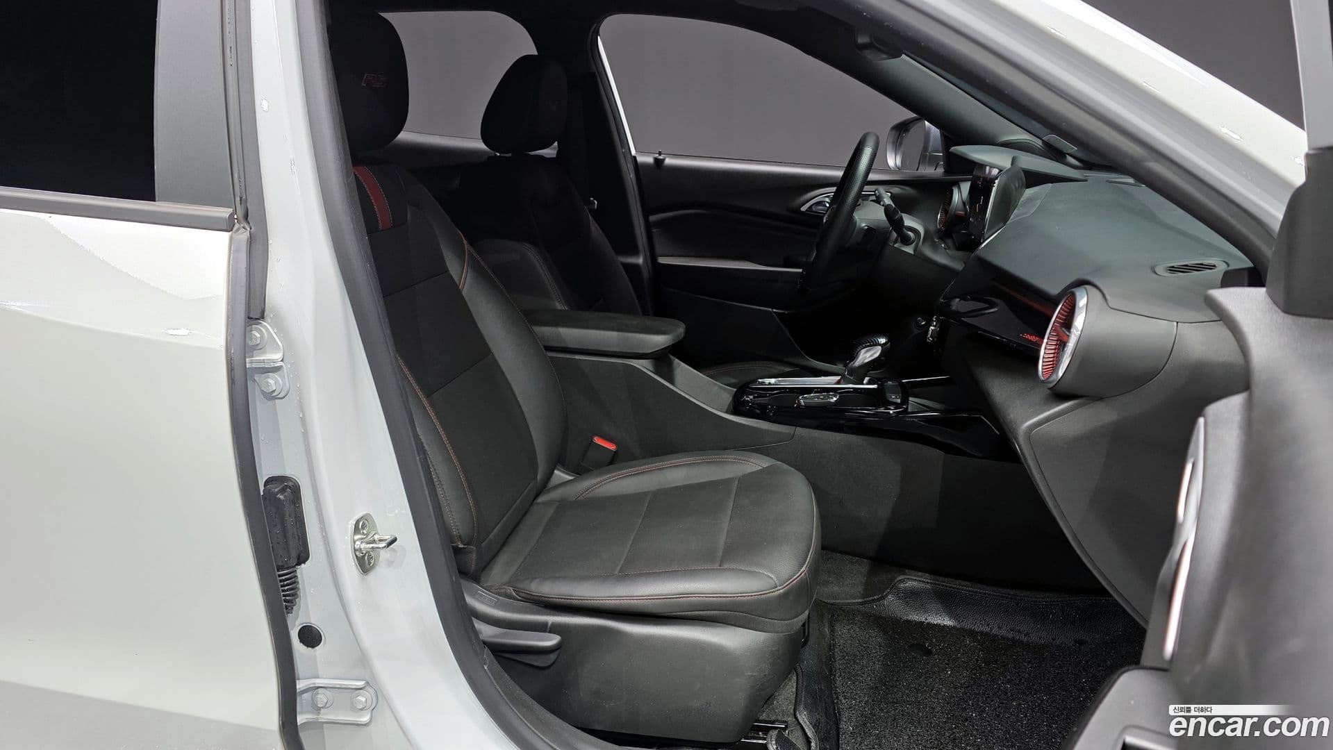 Main__Slider__Photo:Trax Chevrolet 2024.3-10