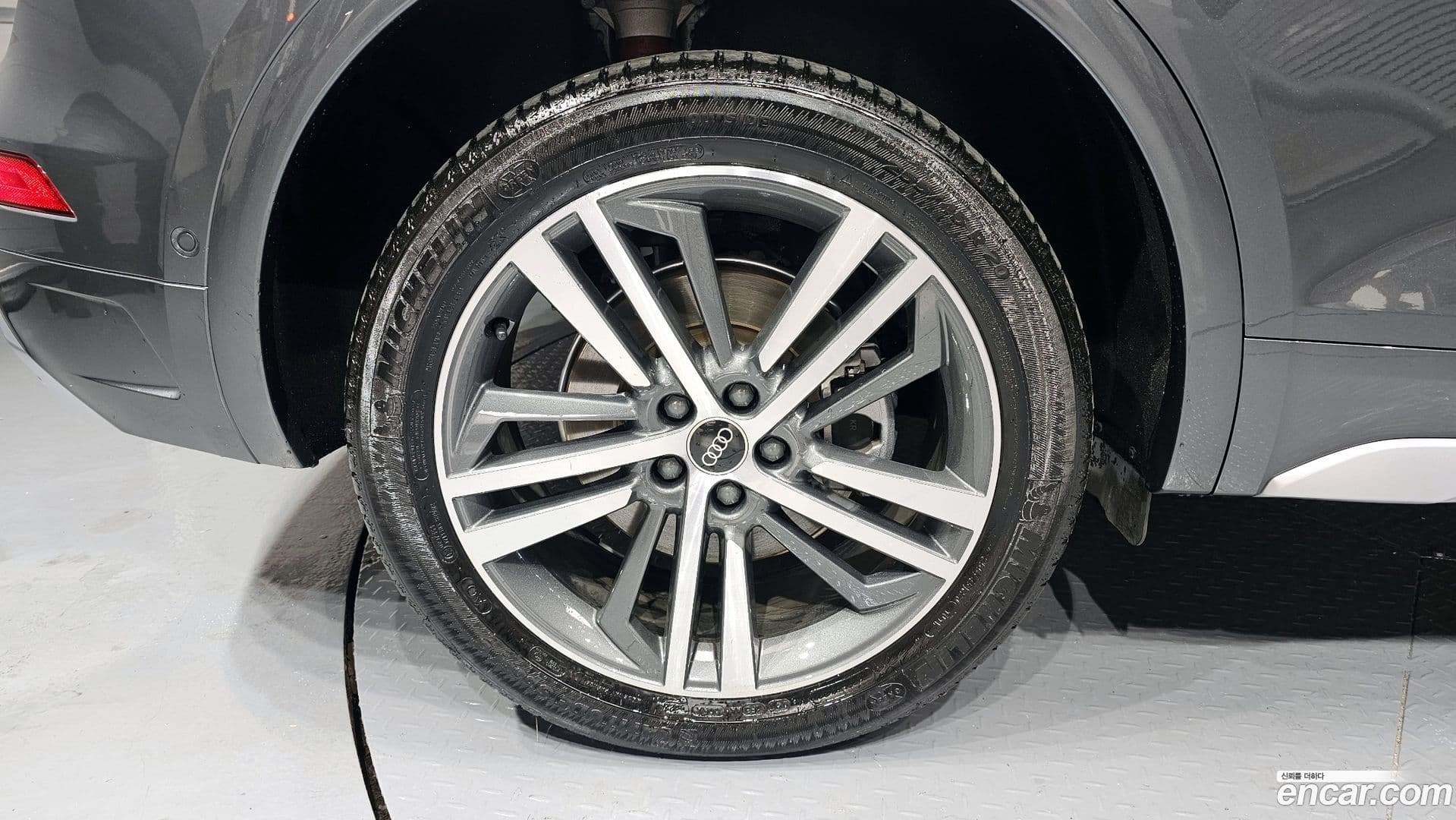 Main__Slider__Photo:Q5 Audi 2023.6-4