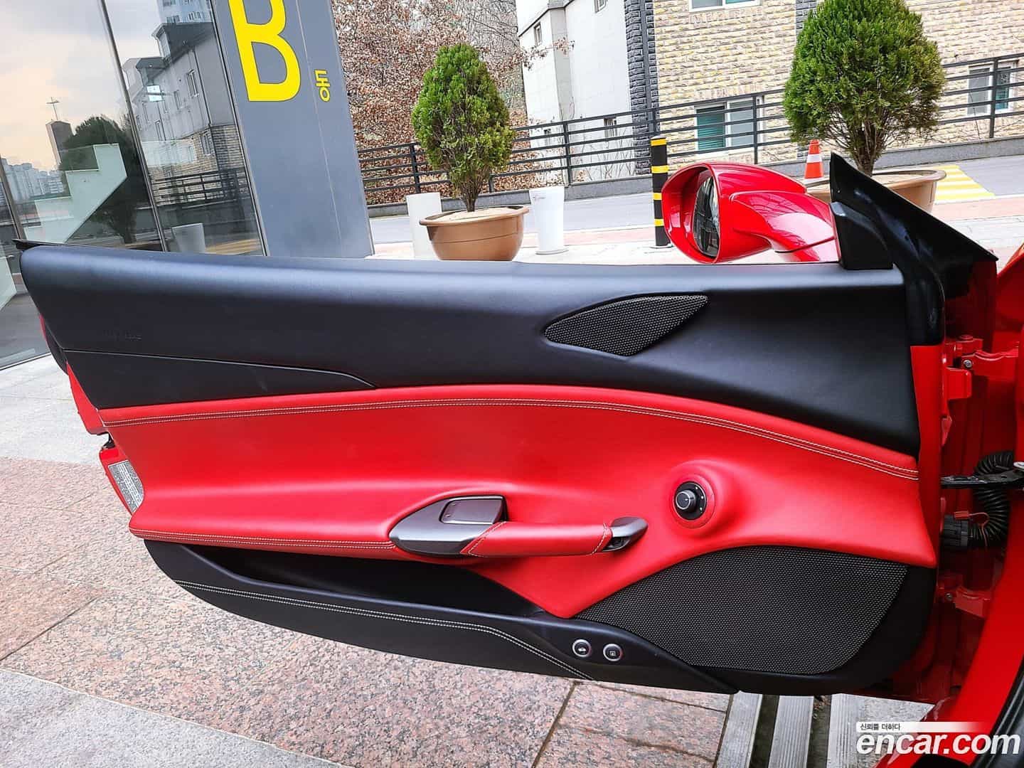 488 Ferrari 2016.7-OPTION-020