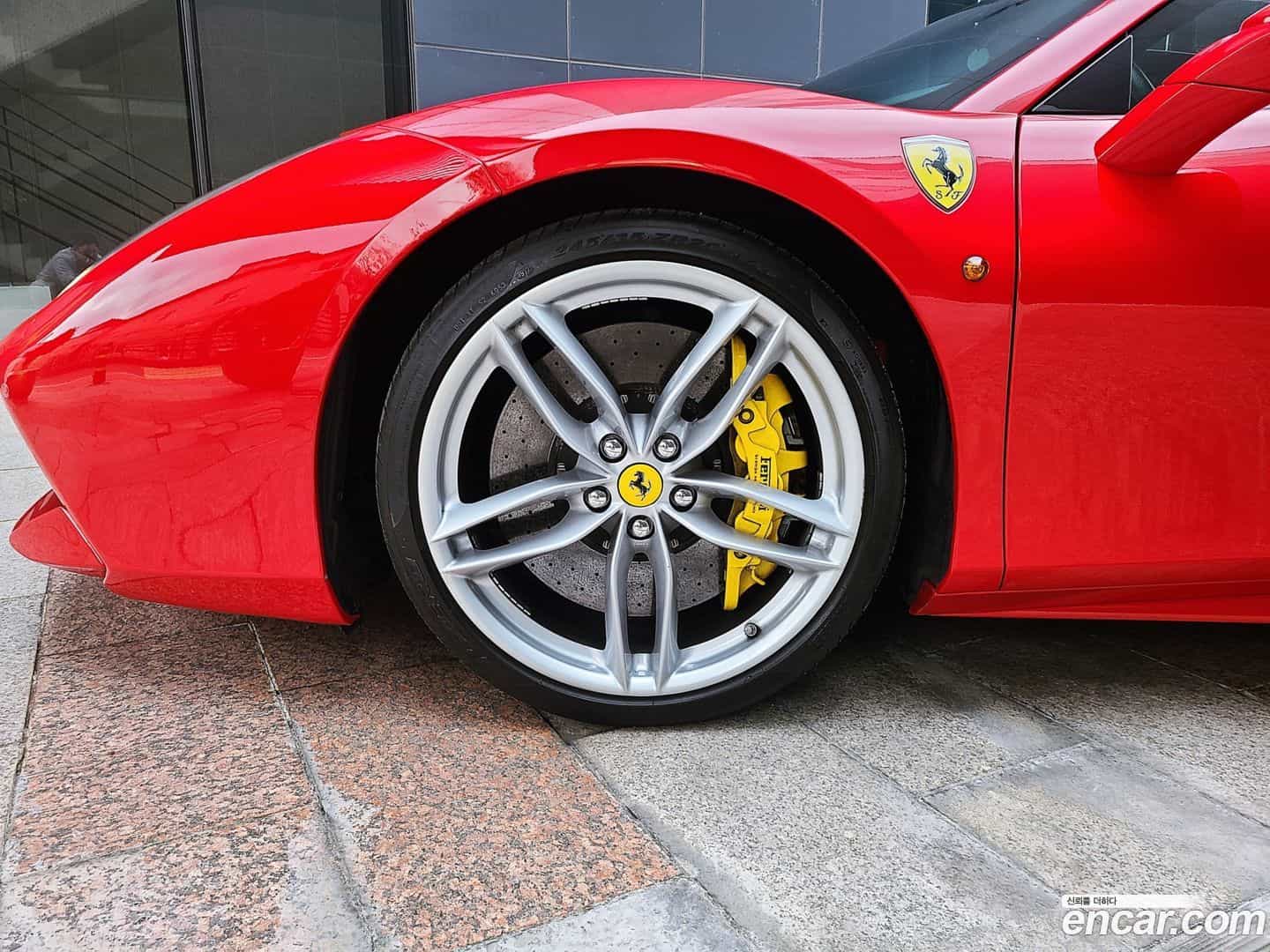 488 Ferrari 2016.7-OPTION-023